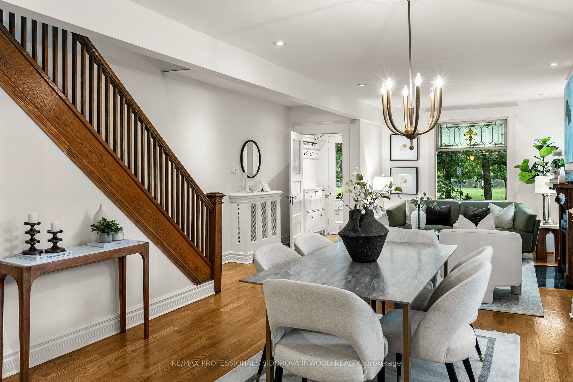 Photo 5 of 162 Oakmount Road, Toronto, High Park North — HOMEH