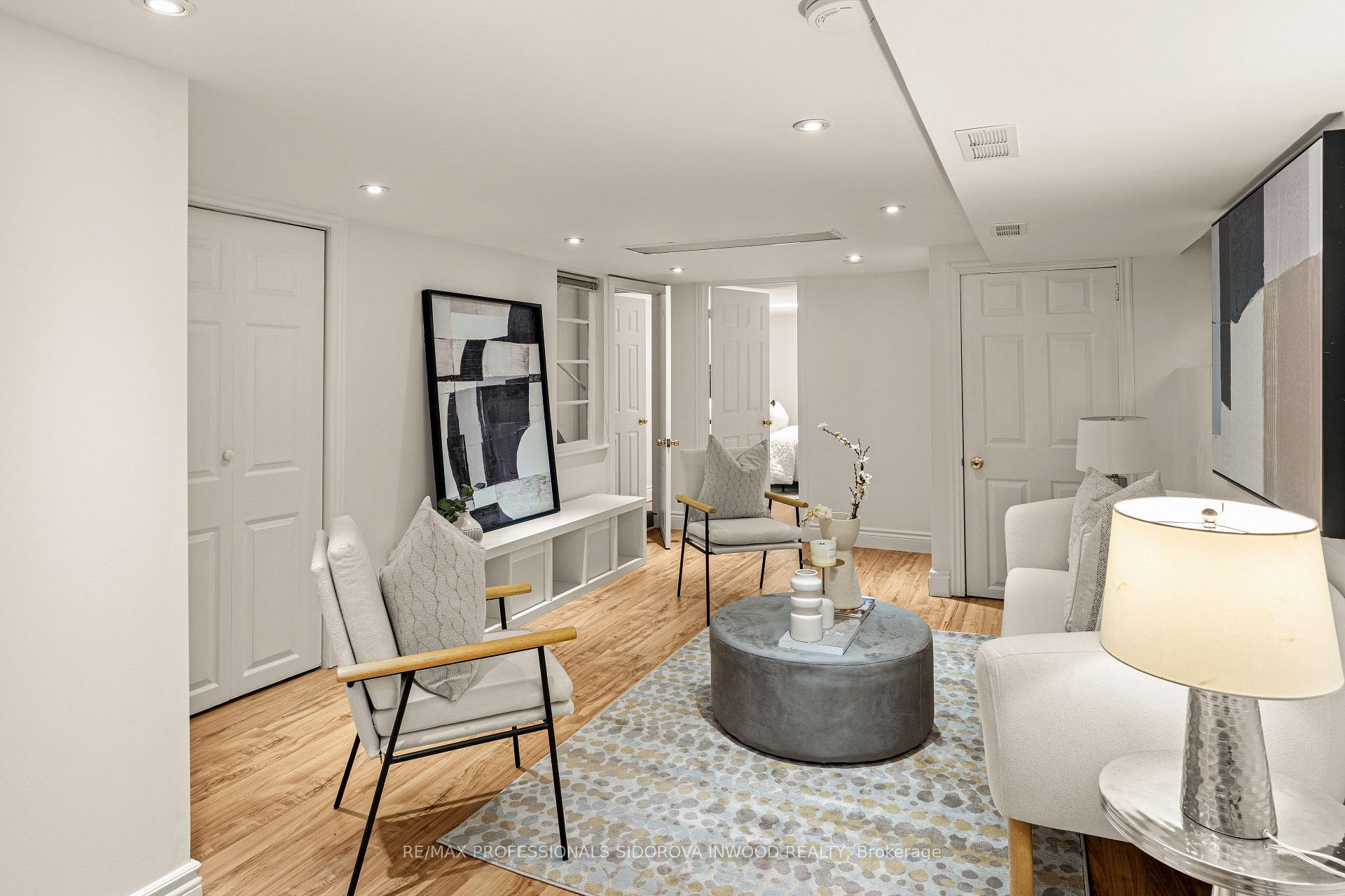 Photo 19 of 162 Oakmount Road, Toronto, High Park North — HOMEH