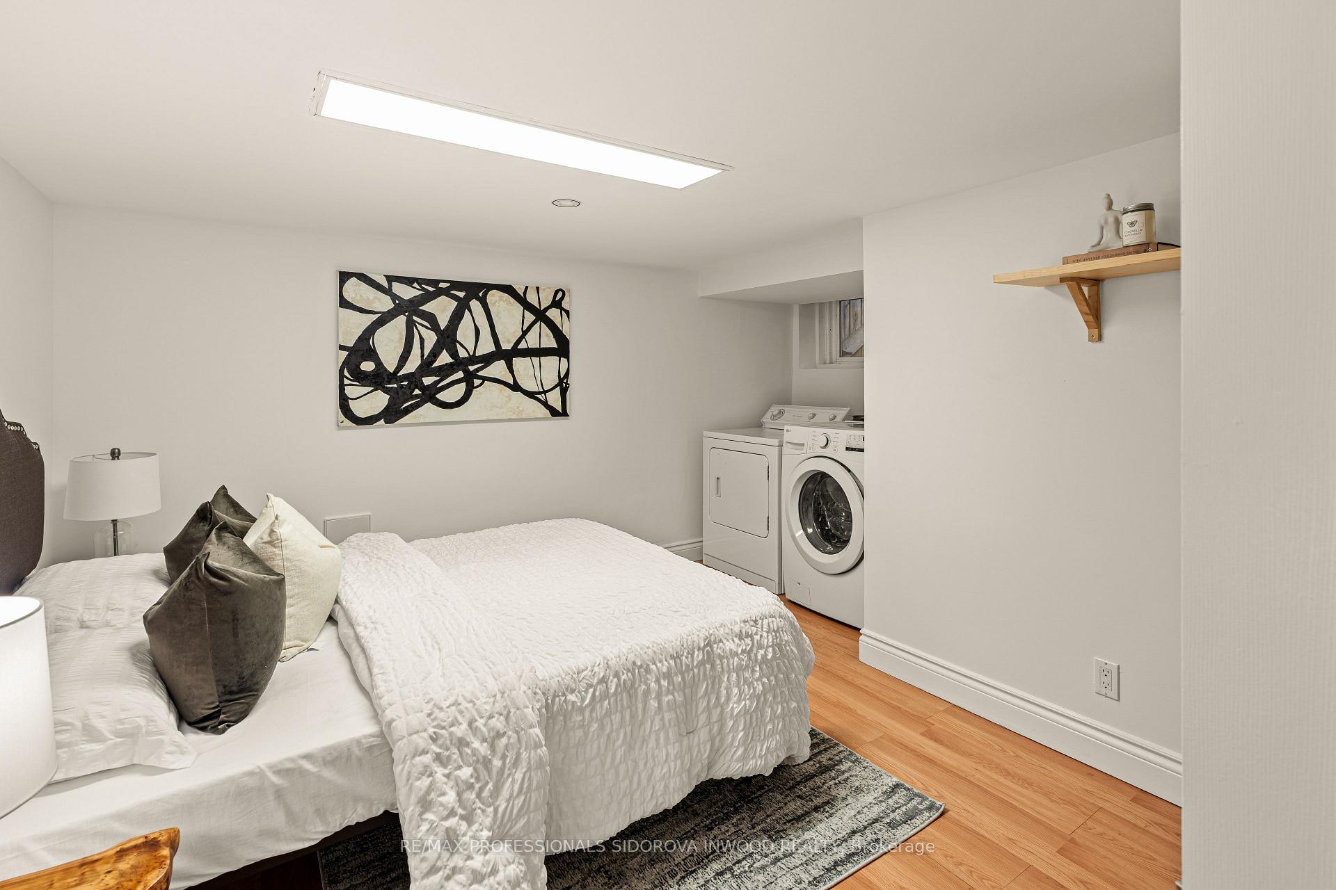 Photo 21 of 162 Oakmount Road, Toronto, High Park North — HOMEH