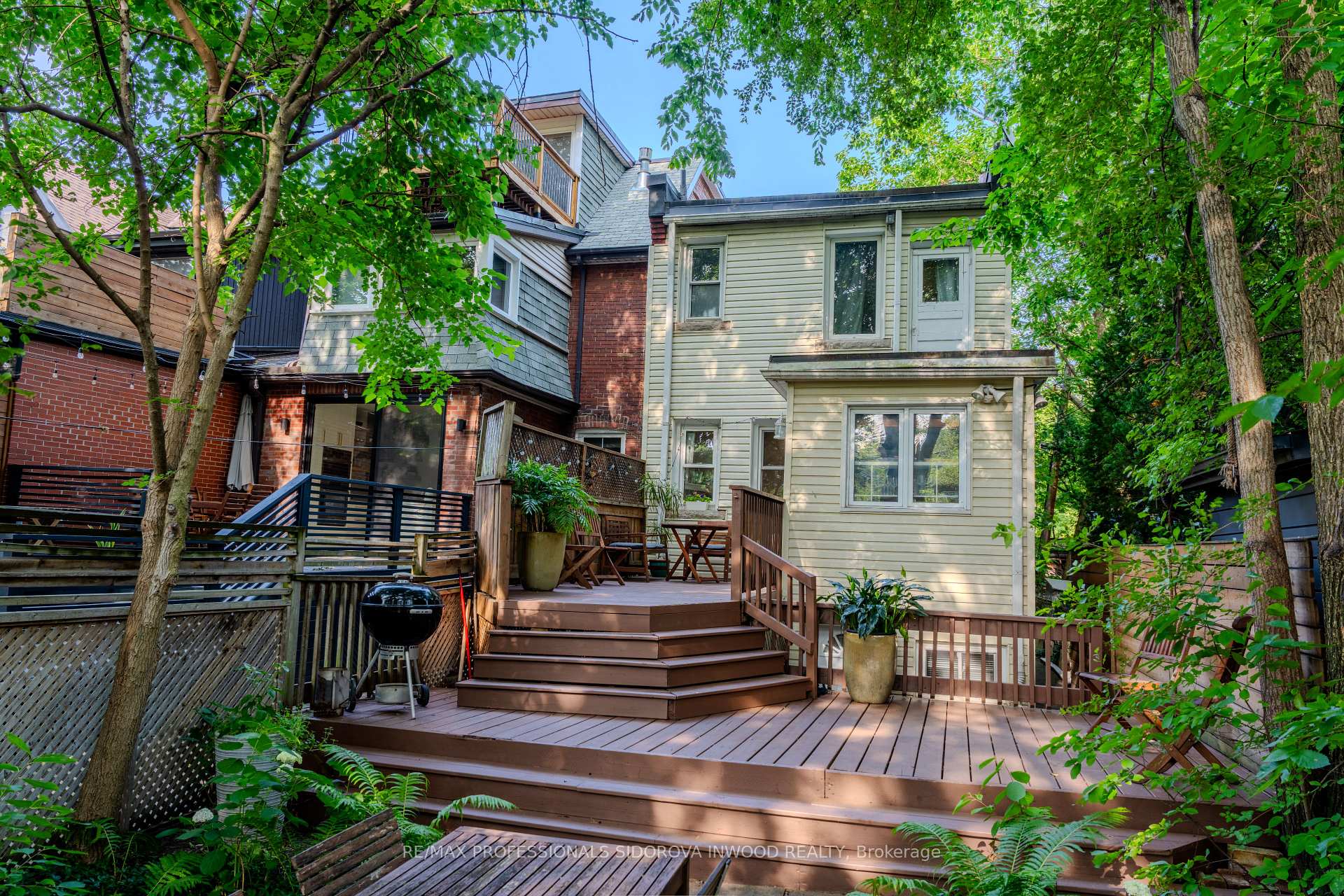 Photo 26 of 162 Oakmount Road, Toronto, High Park North — HOMEH