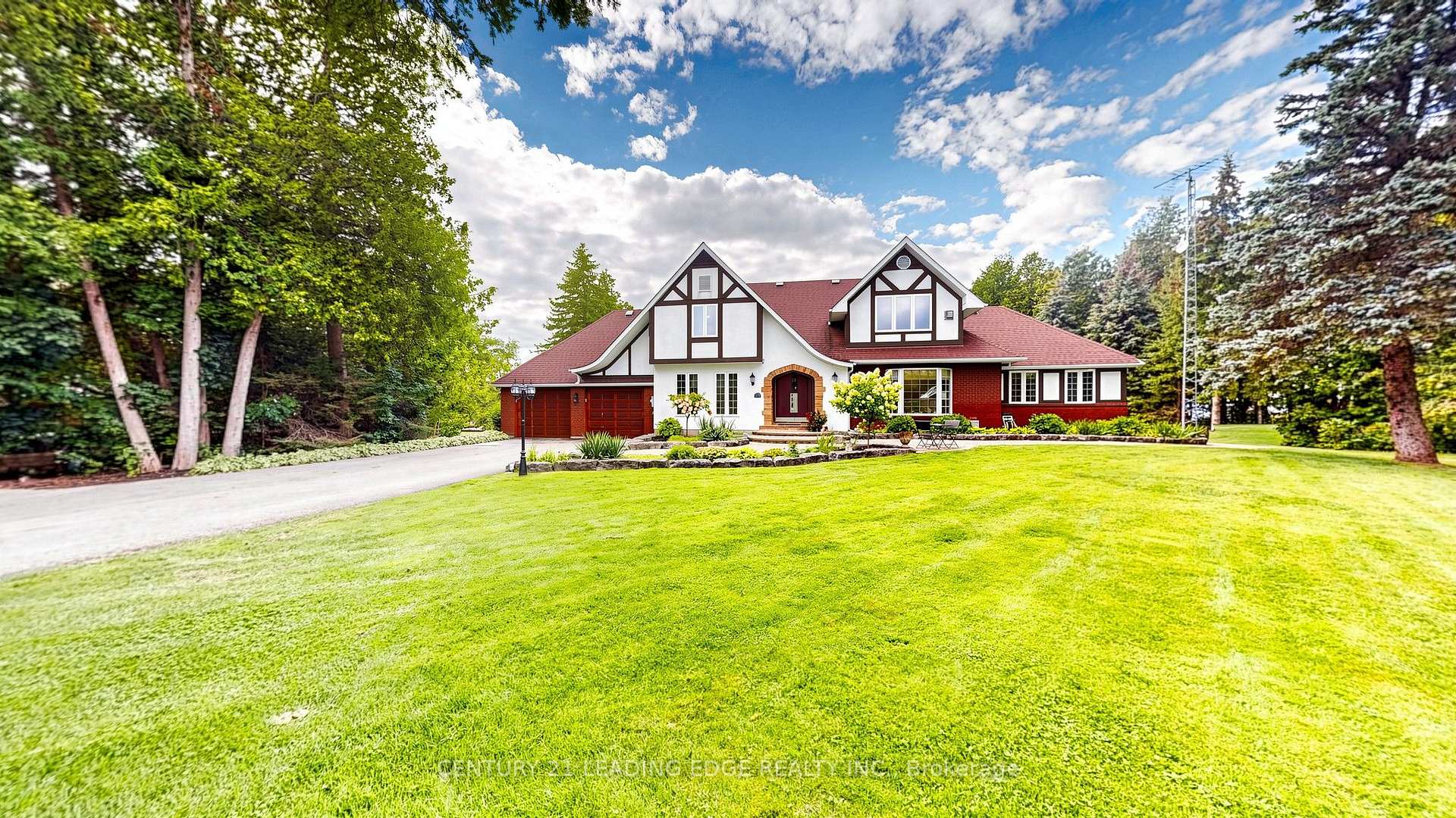Photo 6 of 11 Rodeo Drive, Kawartha Lakes, Fenelon Falls — HOMEH