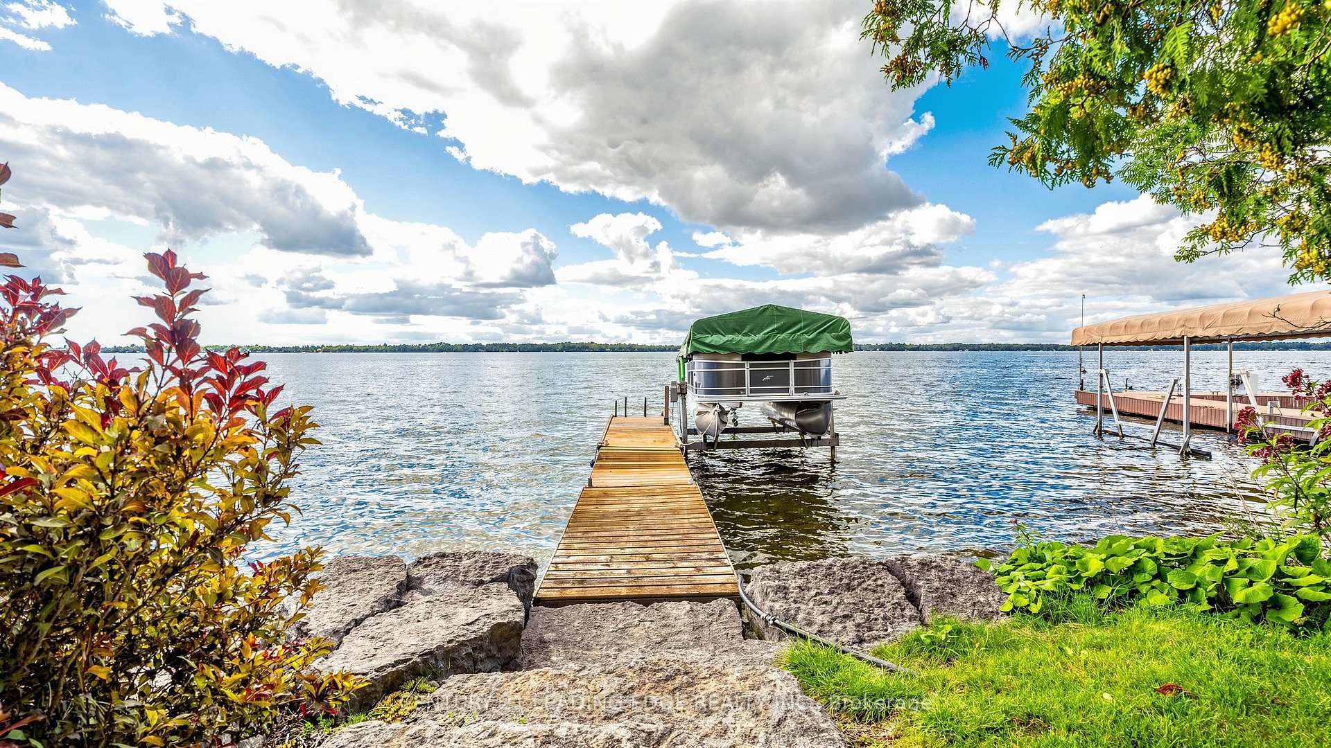 Photo 13 of 11 Rodeo Drive, Kawartha Lakes, Fenelon Falls — HOMEH