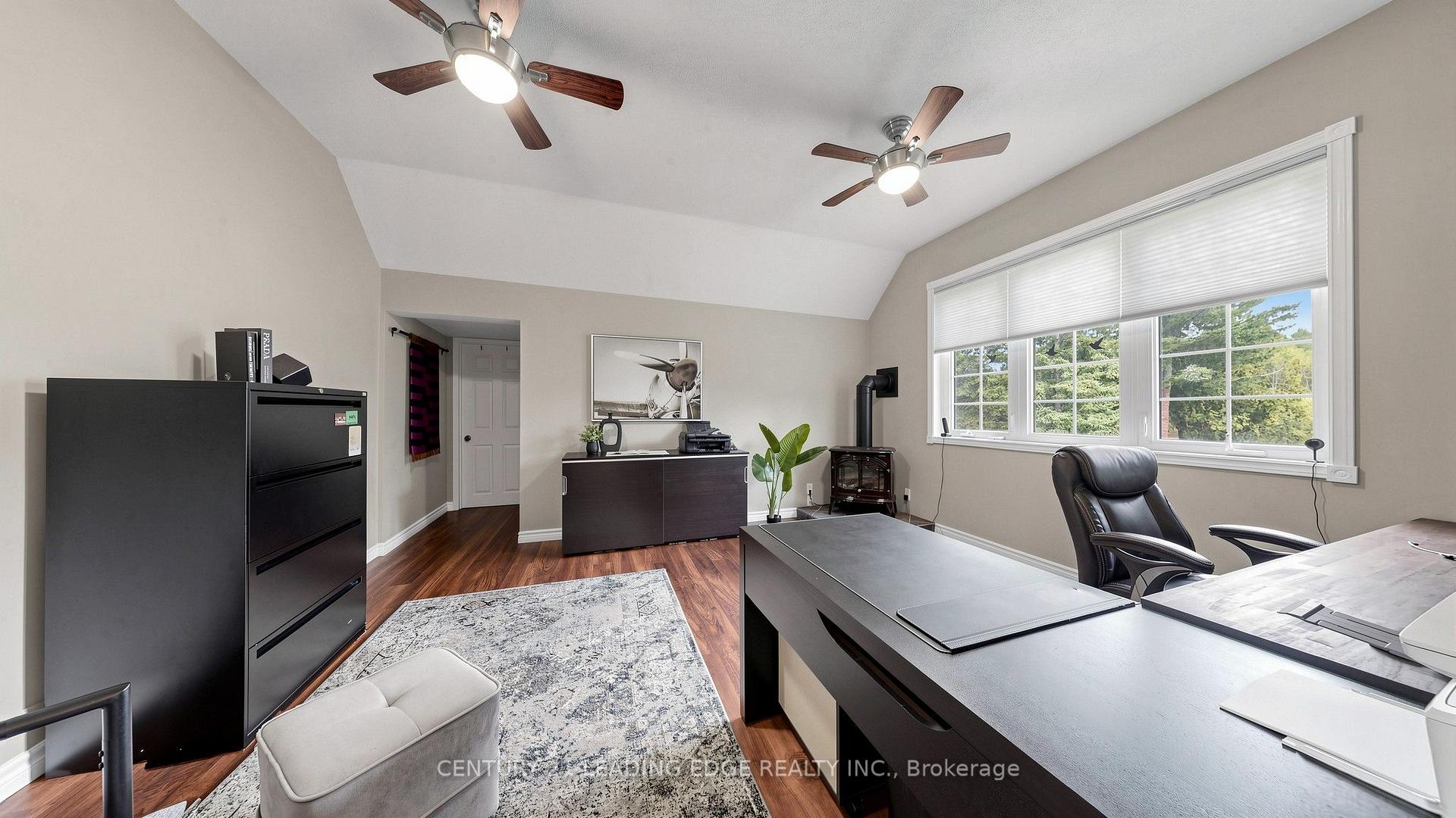 Photo 36 of 11 Rodeo Drive, Kawartha Lakes, Fenelon Falls — HOMEH