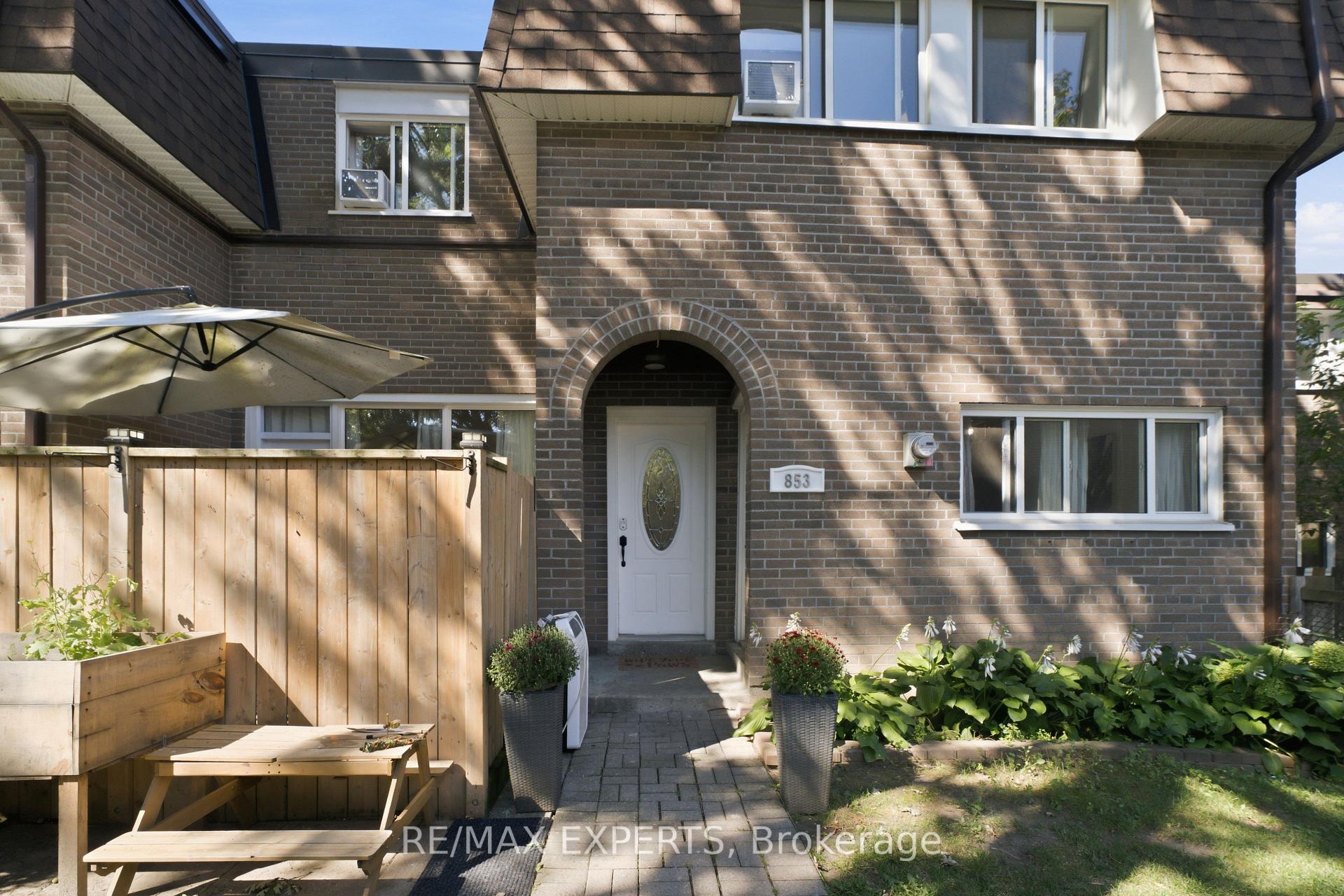 Photo 3 of Unit 853, 30 Tandridge Crescent, Etobicoke, Elms-Old Rexdale — HOMEH