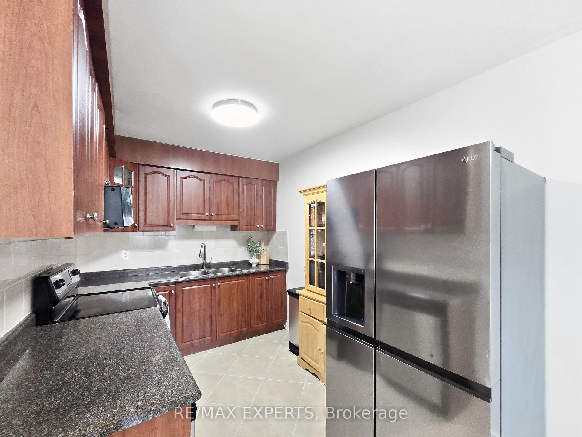 Photo 15 of Unit 853, 30 Tandridge Crescent, Etobicoke, Elms-Old Rexdale — HOMEH