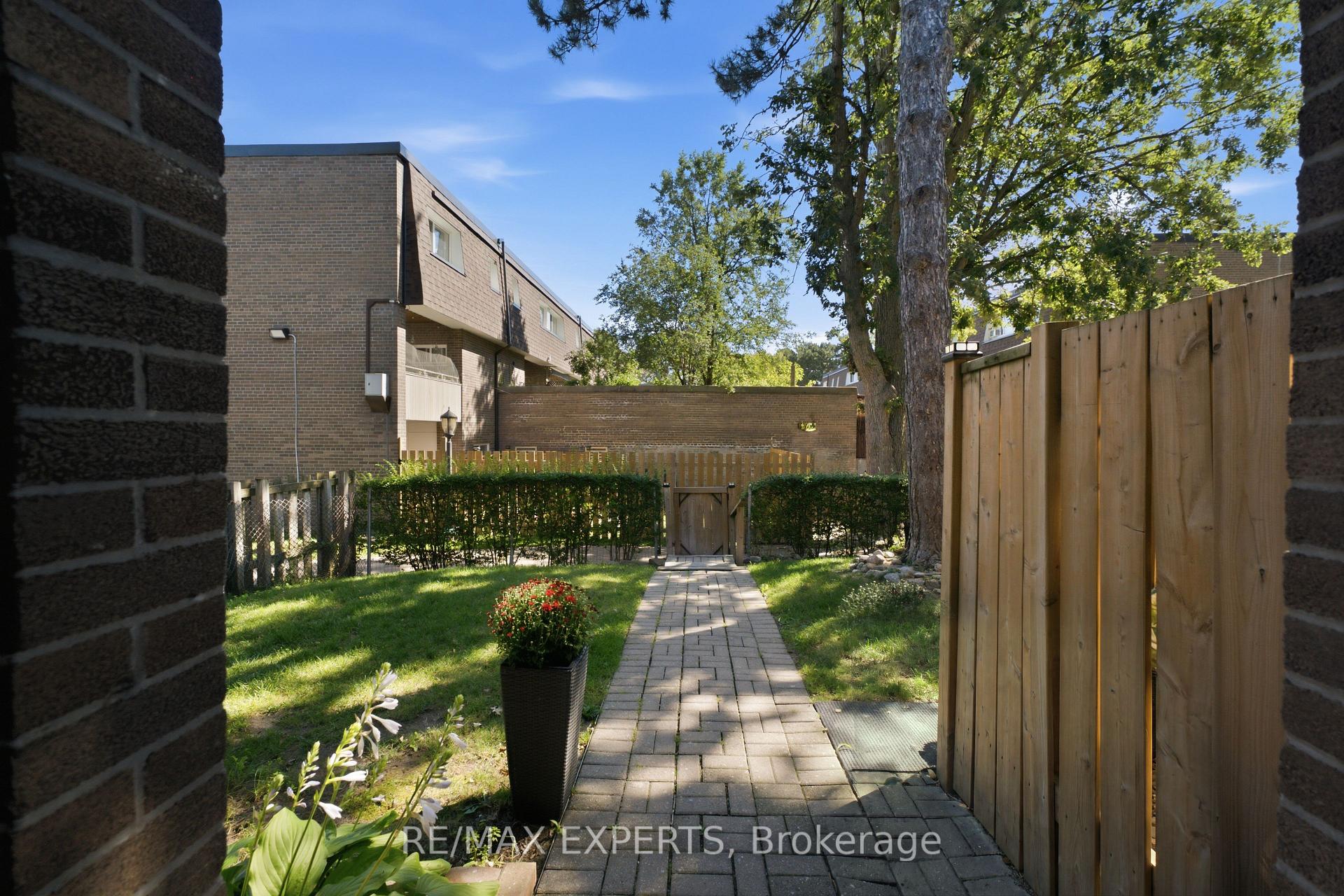 Photo 45 of Unit 853, 30 Tandridge Crescent, Etobicoke, Elms-Old Rexdale — HOMEH