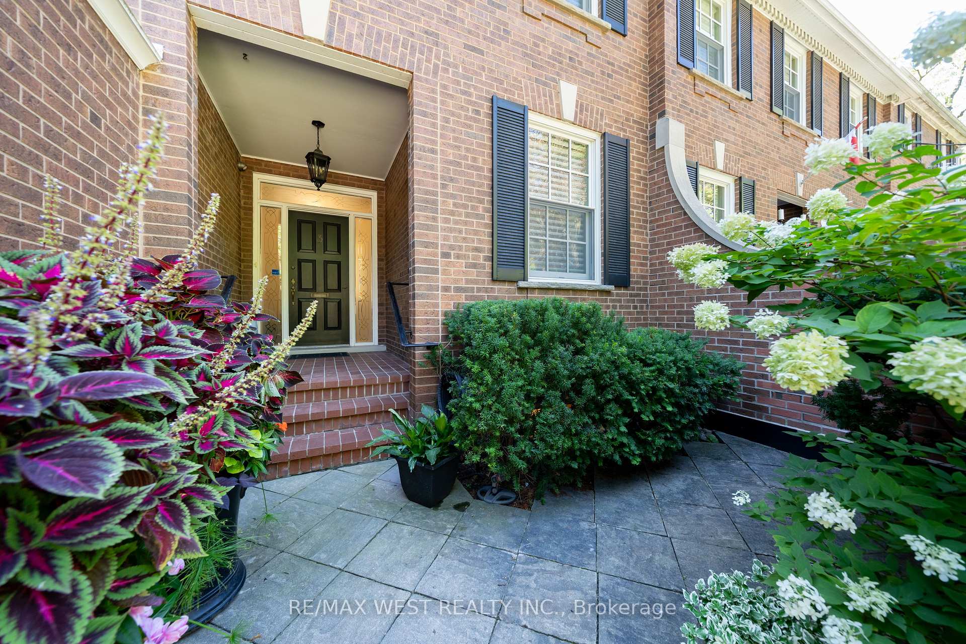 Photo 1 of 3 Castle Frank Road, Toronto, Rosedale-Moore Park — HOMEH