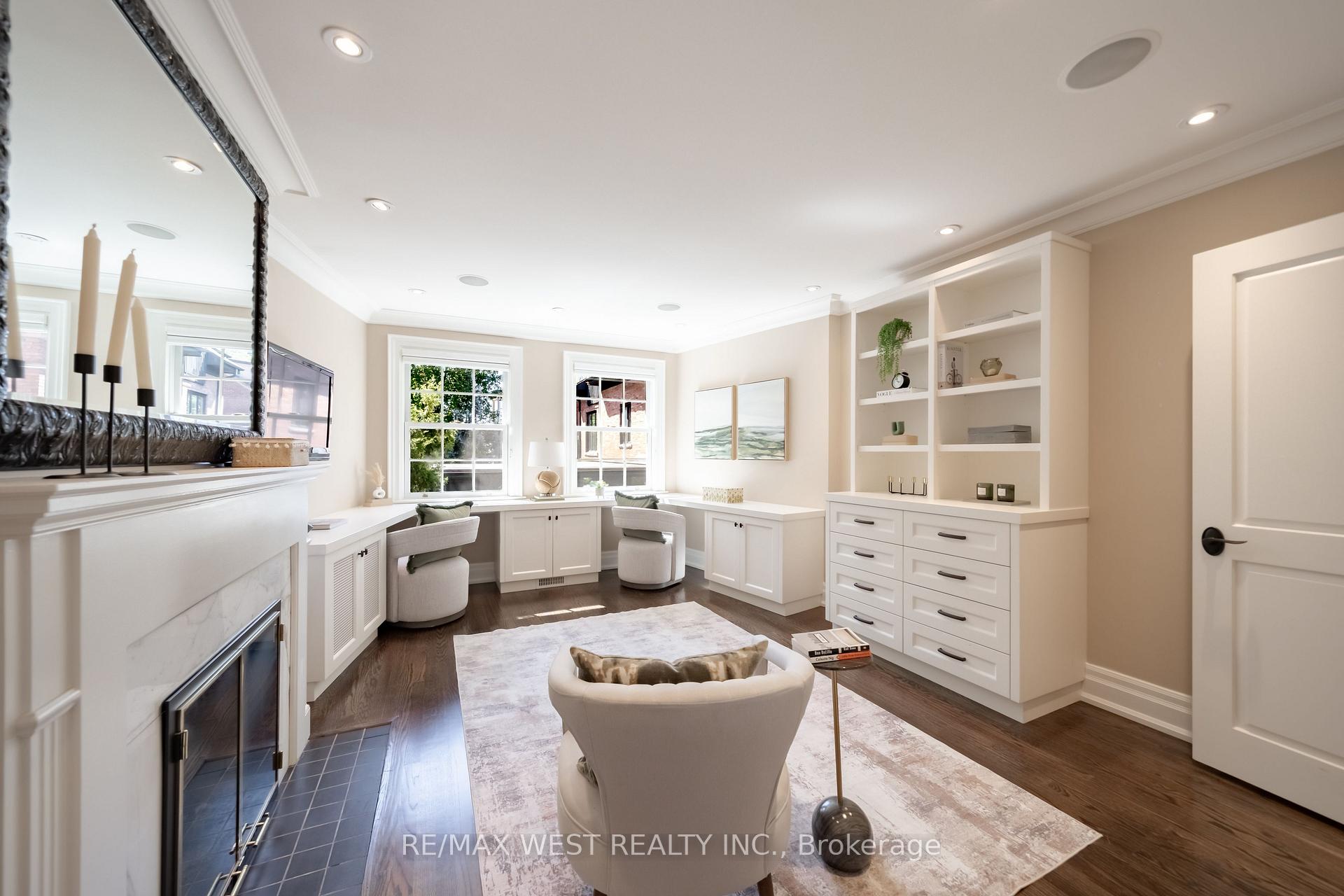 Photo 8 of 3 Castle Frank Road, Toronto, Rosedale-Moore Park — HOMEH
