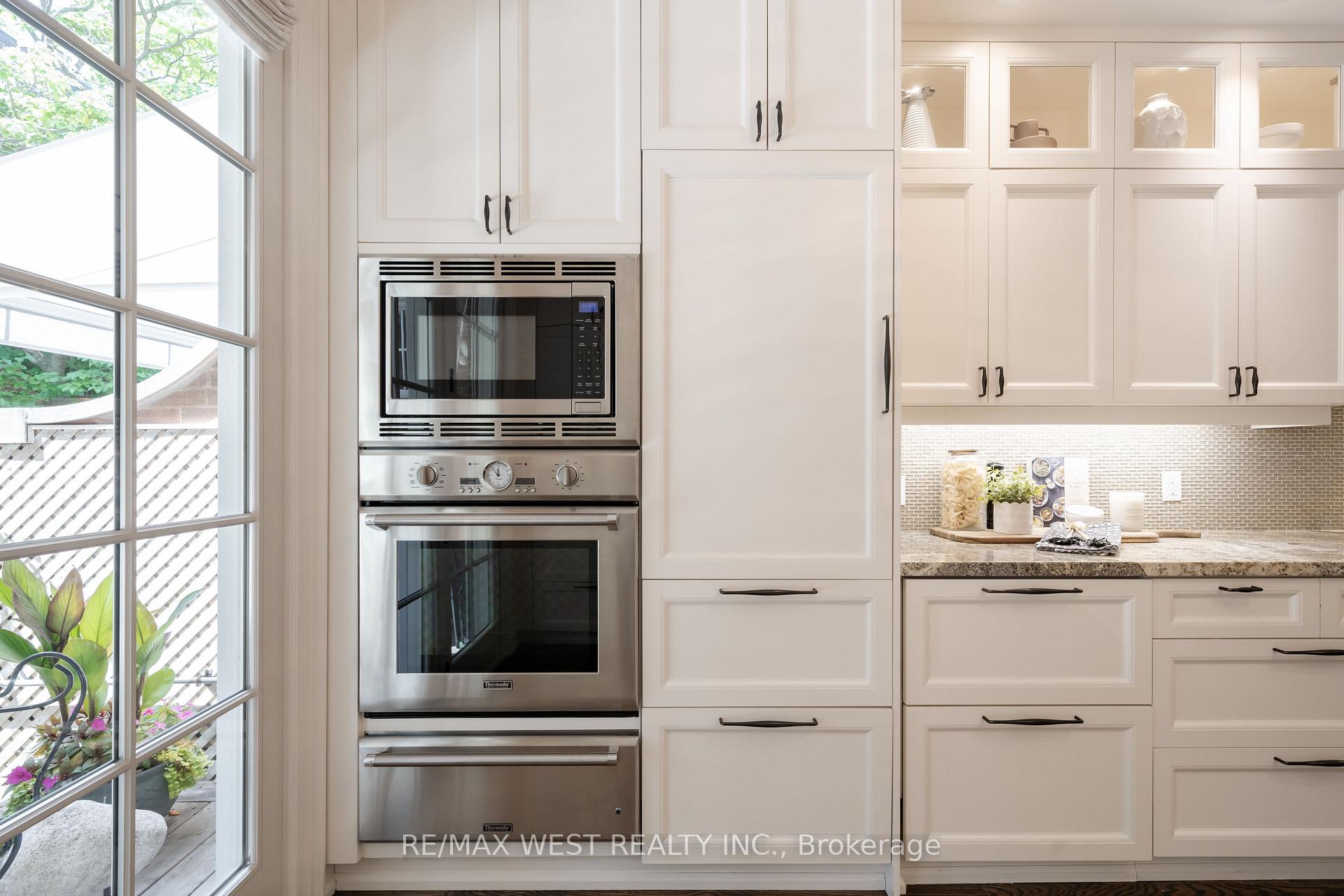 Photo 16 of 3 Castle Frank Road, Toronto, Rosedale-Moore Park — HOMEH