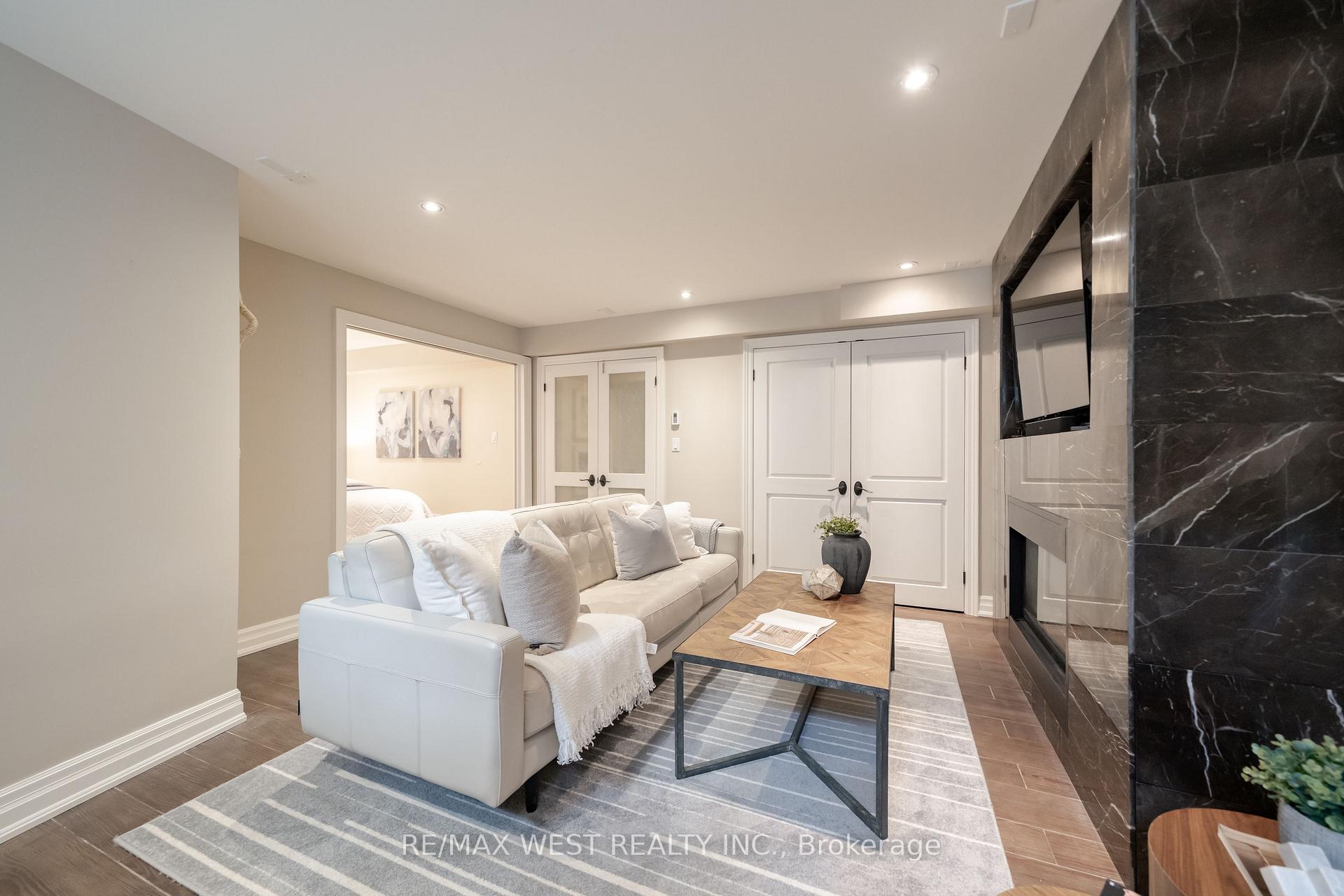 Photo 20 of 3 Castle Frank Road, Toronto, Rosedale-Moore Park — HOMEH