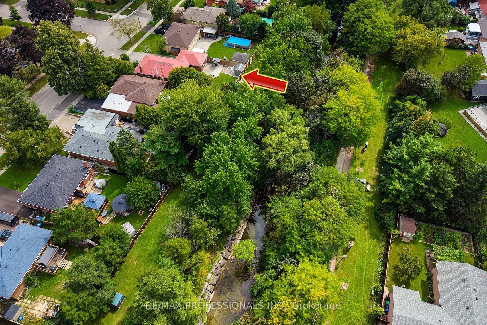 Photo 29 of 1360 Lewisham Drive, Mississauga, Clarkson — HOMEH