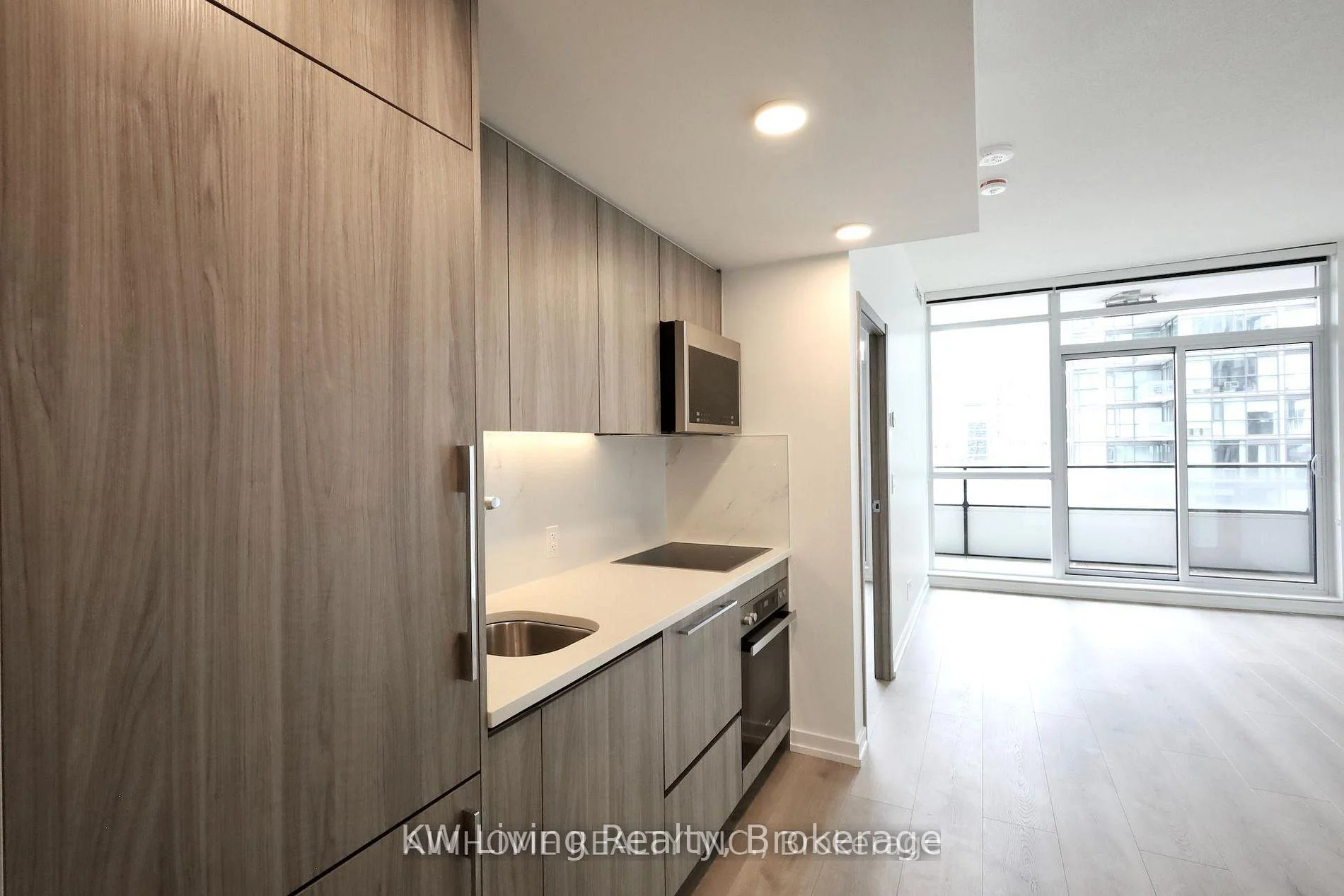 Photo 7 of Unit 1905, 38 Widmer Street, Toronto, Waterfront Communities — HOMEH