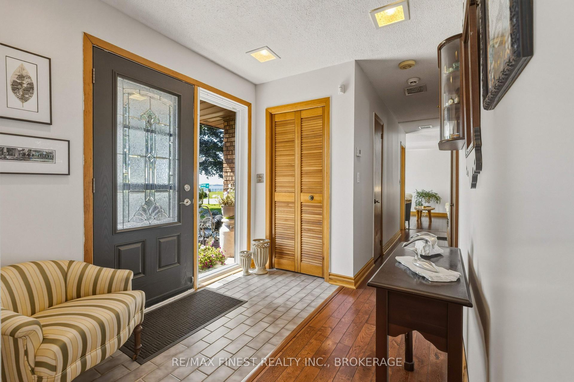Photo 6 of 4443 Bath Road, Loyalist, Amherstview — HOMEH
