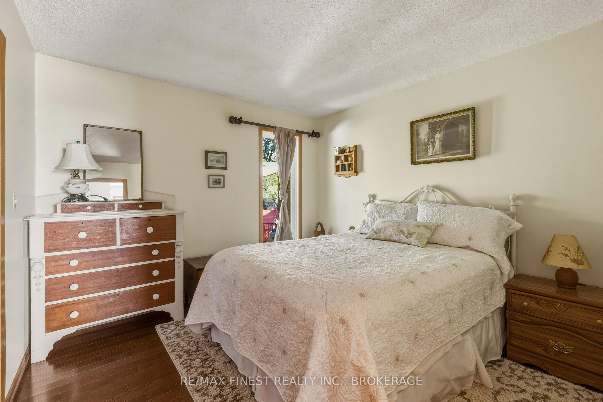 Photo 23 of 4443 Bath Road, Loyalist, Amherstview — HOMEH