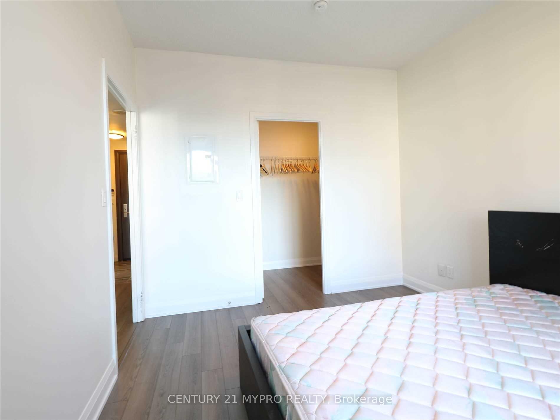 Photo 11 of Unit 303, 15 Water Walk Drive, Markham, Unionville — HOMEH