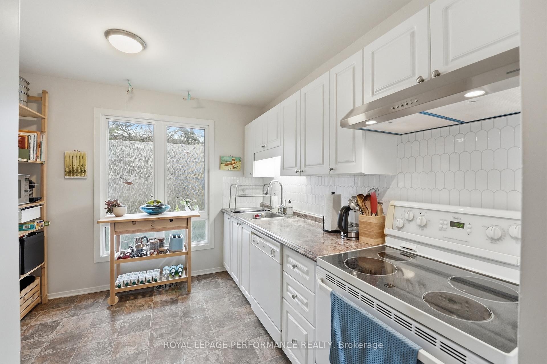 Photo 12 of 1767 Trappist Lane, Ottawa, Convent Glen South — HOMEH