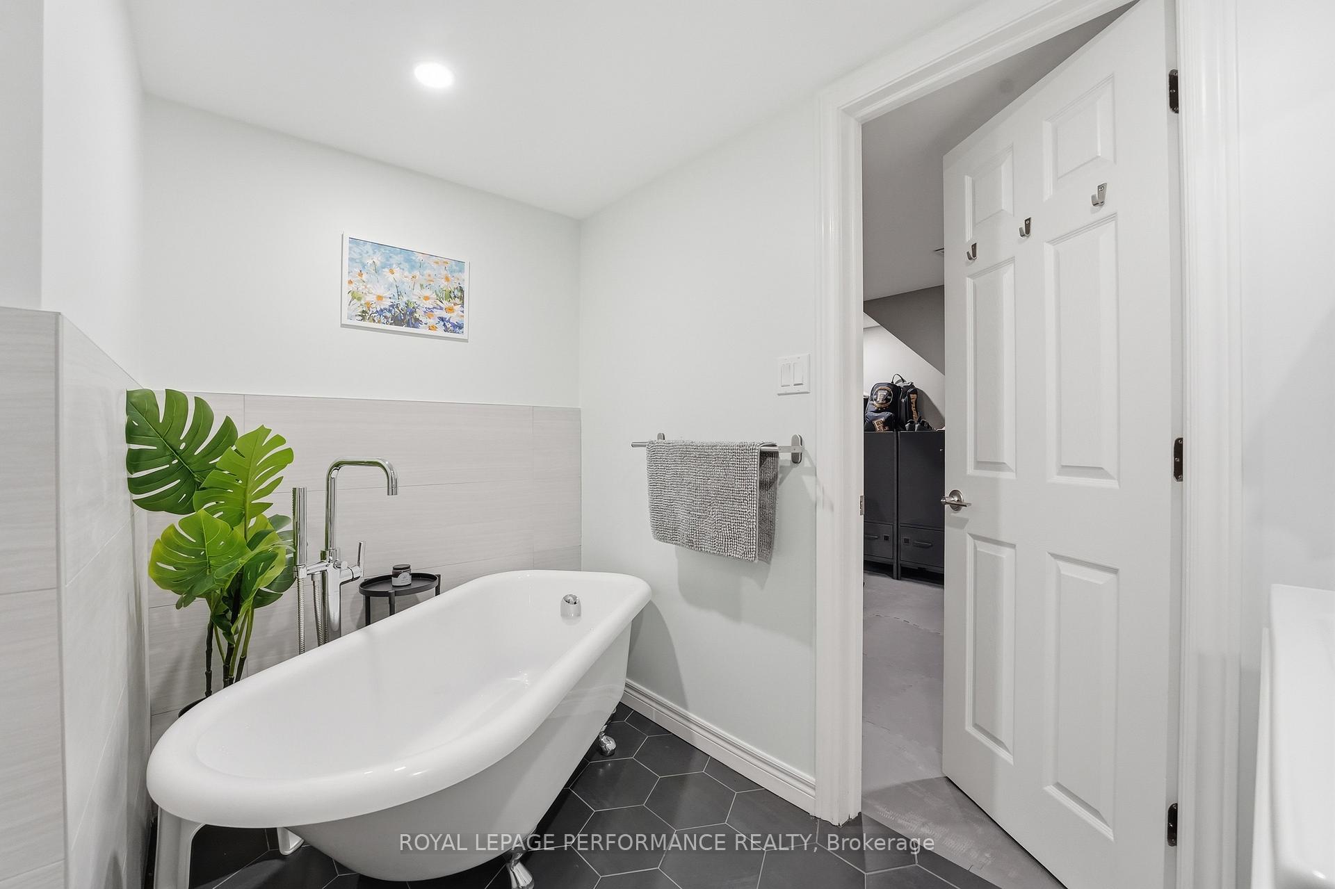 Photo 28 of 1767 Trappist Lane, Ottawa, Convent Glen South — HOMEH