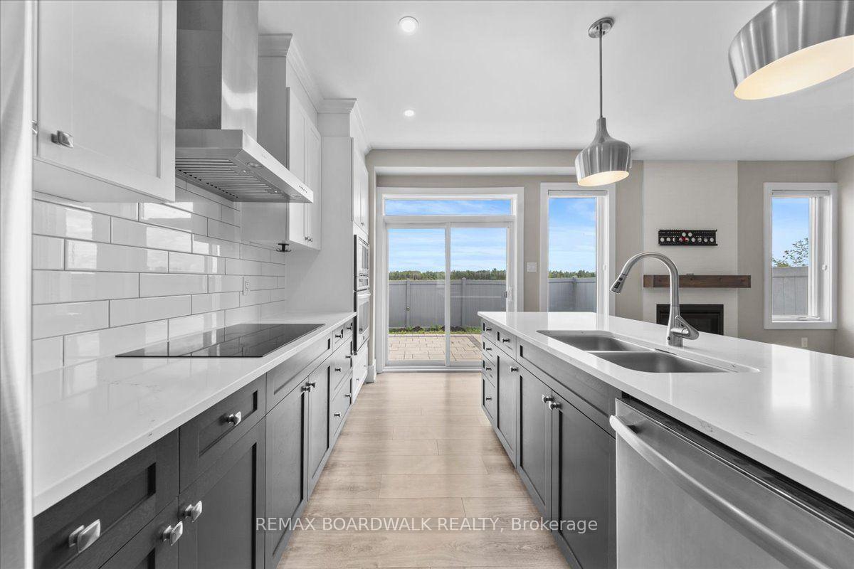 Photo 22 of 343 Sweetclover Way, Ottawa, Avalon West — HOMEH
