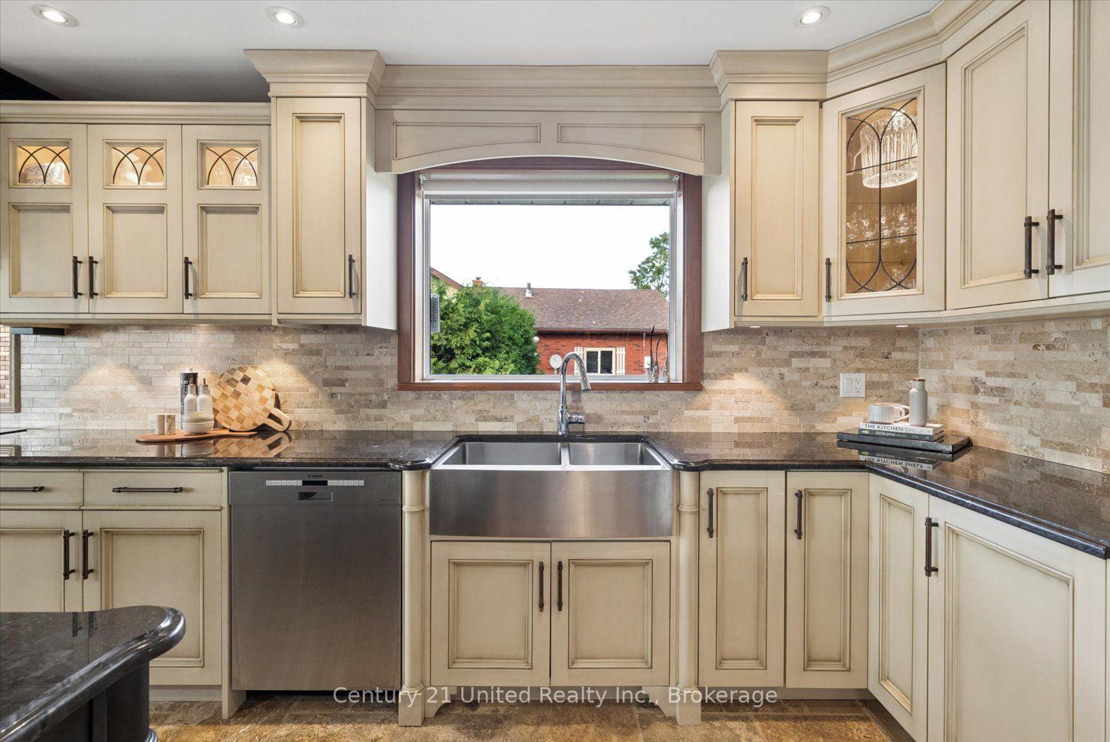 Photo 17 of 1794 Westview Point Road, Selwyn — HOMEH
