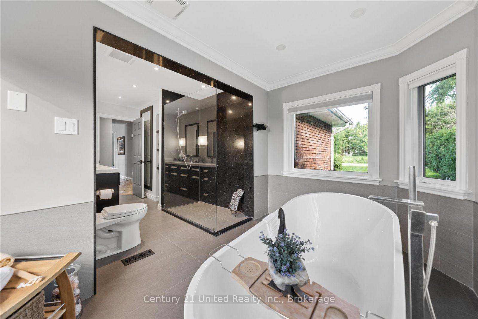 Photo 29 of 1794 Westview Point Road, Selwyn — HOMEH