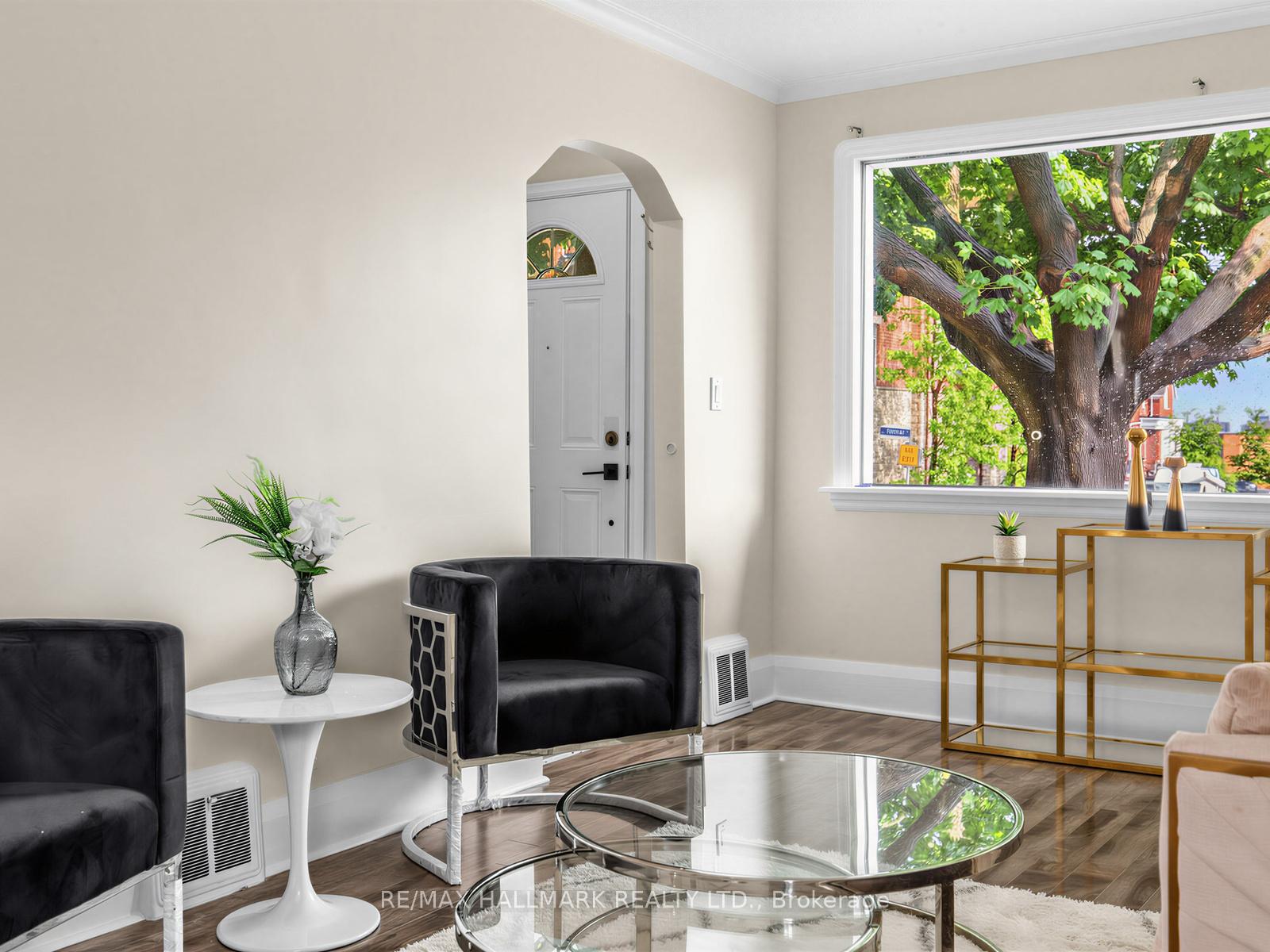 Photo 10 of 38 Ypres Road, Toronto, Keelesdale-Eglinton West — HOMEH