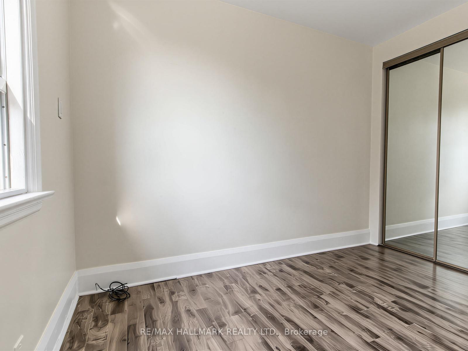 Photo 15 of 38 Ypres Road, Toronto, Keelesdale-Eglinton West — HOMEH
