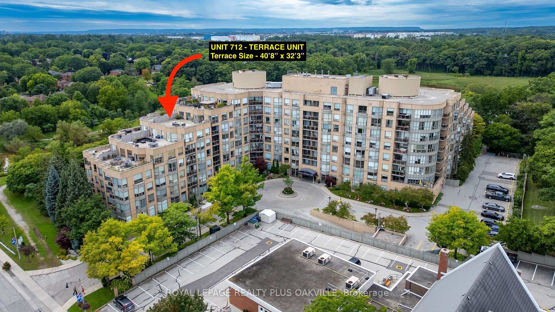 Photo of Unit 712, 2511 Lakeshore Road W