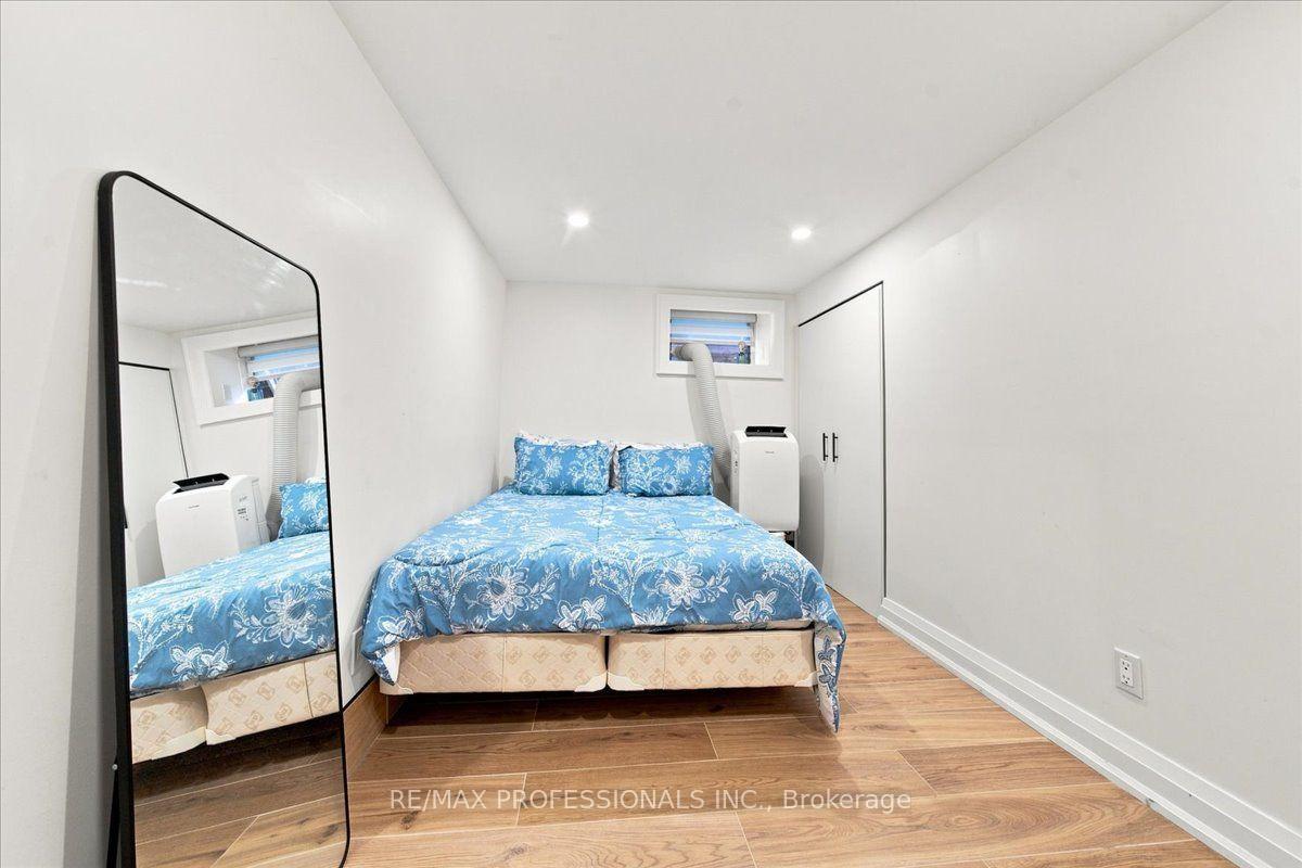 Photo 22 of Unit Lower, 134 Argyle Street, Toronto, Trinity-Bellwoods — HOMEH