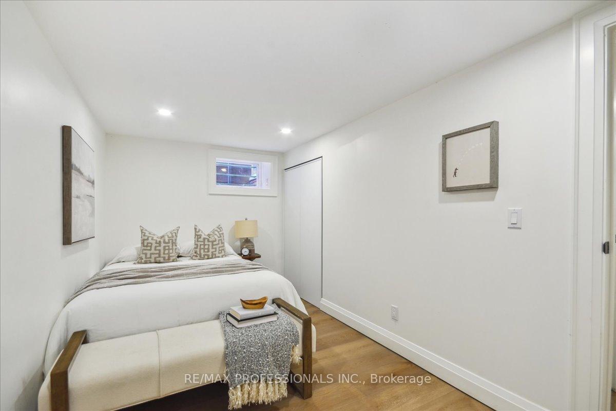 Photo 23 of Unit Lower, 134 Argyle Street, Toronto, Trinity-Bellwoods — HOMEH