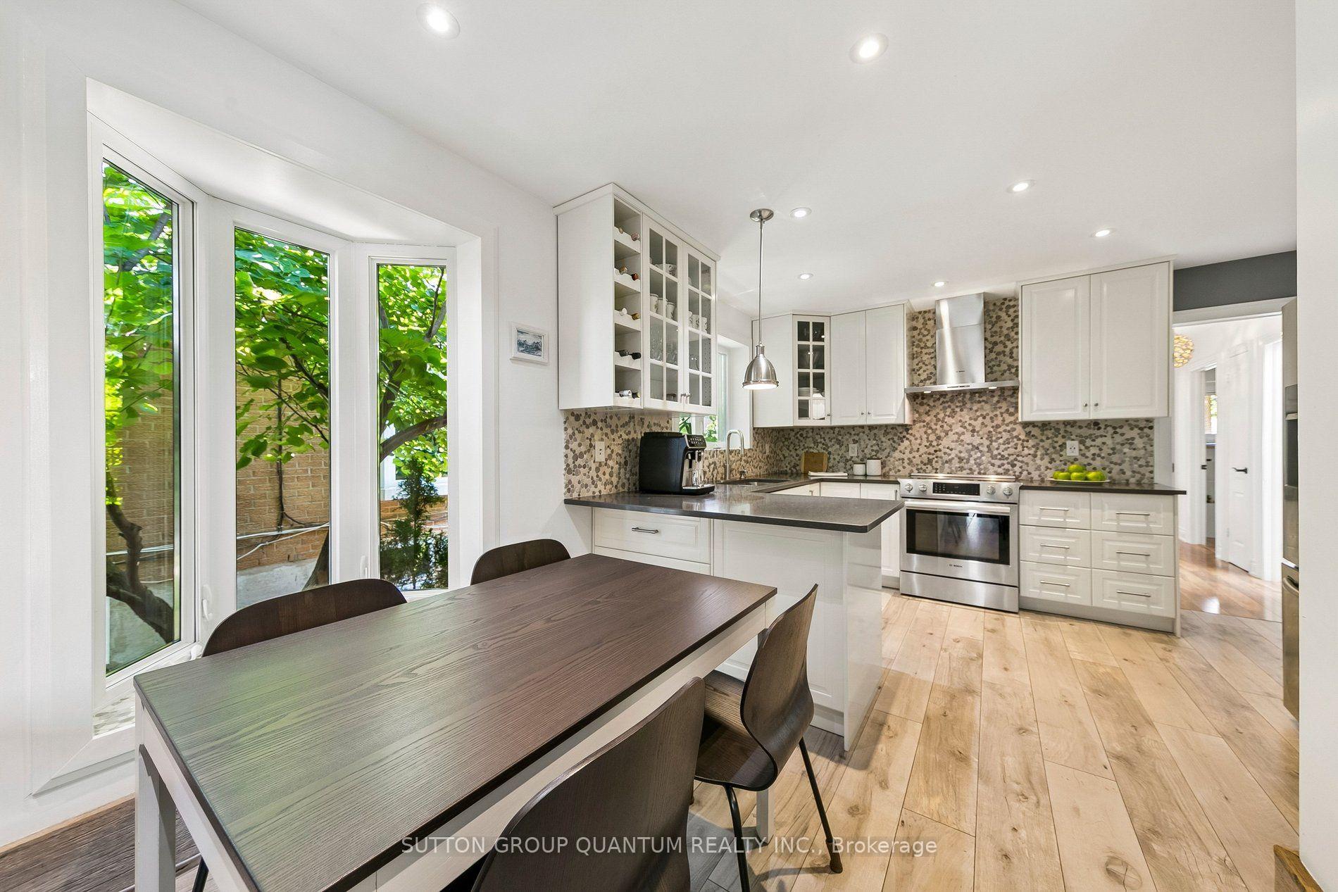 Photo 25 of 2621 Windjammer Road, Mississauga, Erin Mills — HOMEH