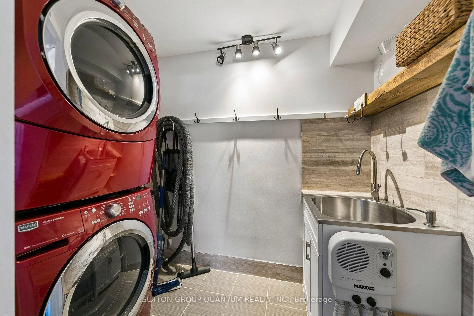 Photo 62 of 2621 Windjammer Road, Mississauga, Erin Mills — HOMEH