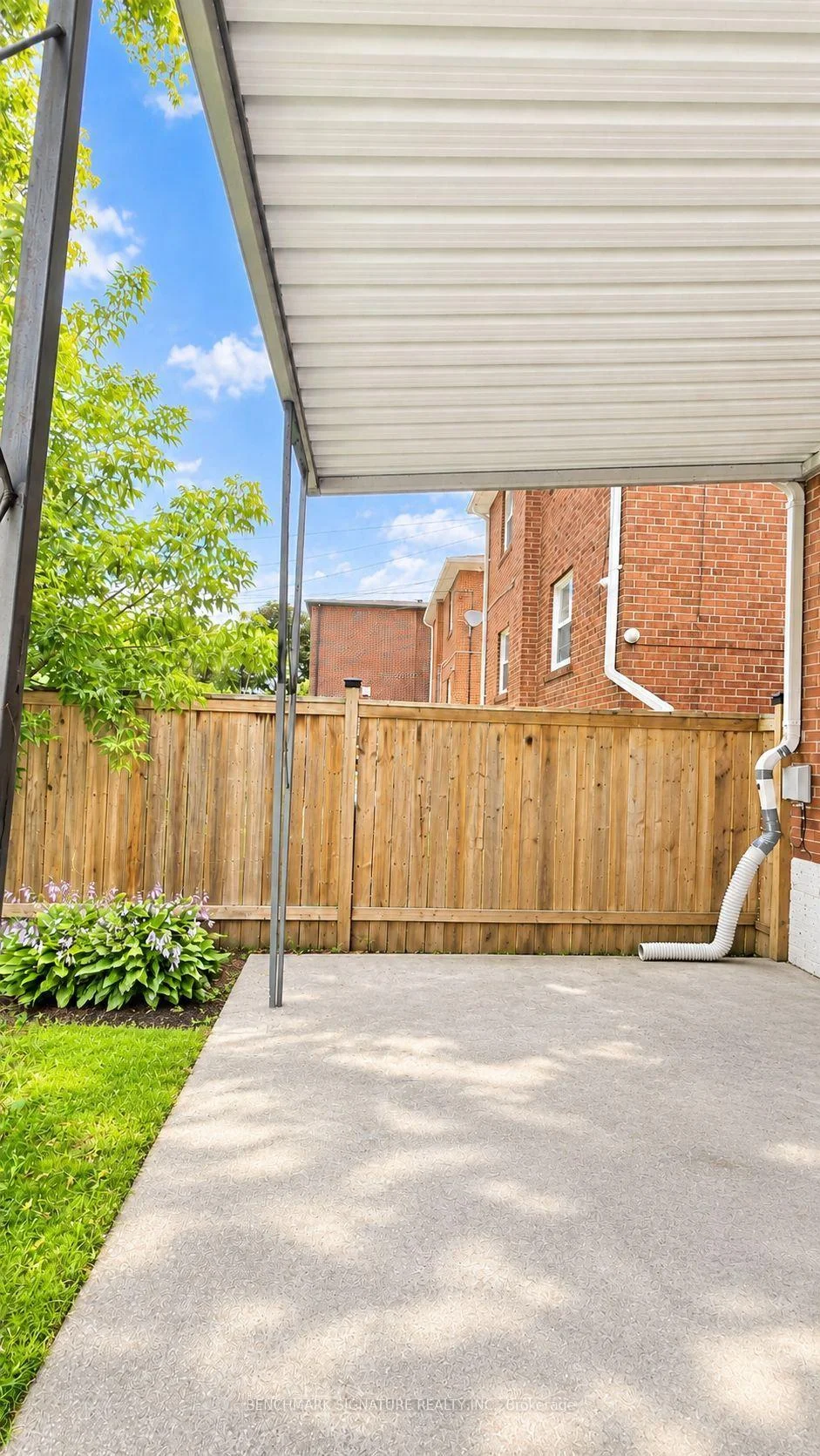 Photo 3 of Unit Basement, 238 Torrens Avenue, Toronto, East York — HOMEH