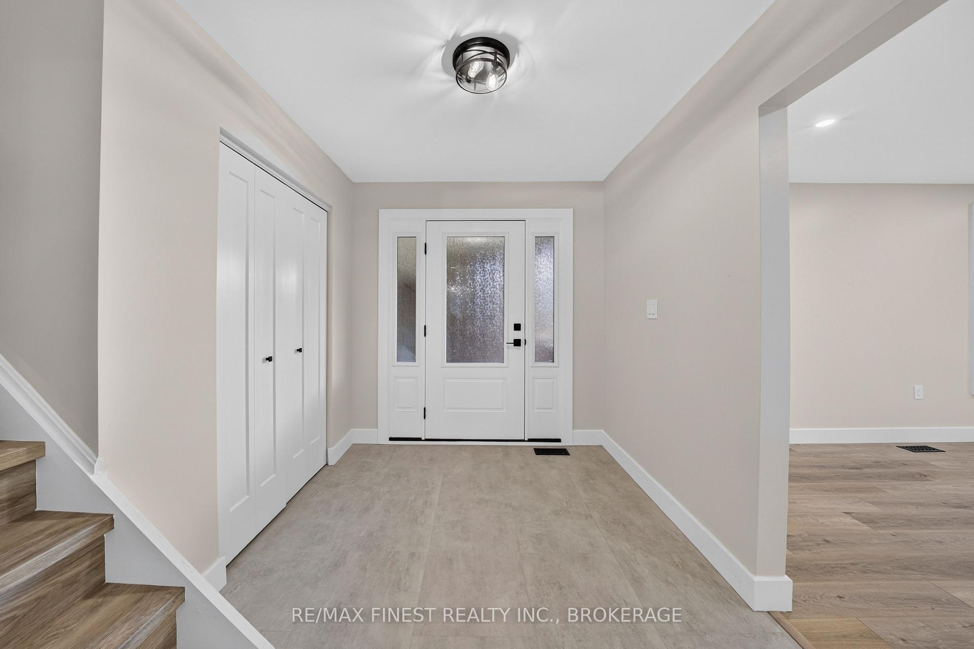 Photo 5 of 530 Roosevelt Drive, Kingston, City SouthWest — HOMEH