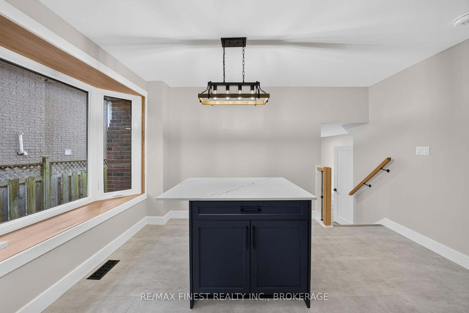 Photo 14 of 530 Roosevelt Drive, Kingston, City SouthWest — HOMEH
