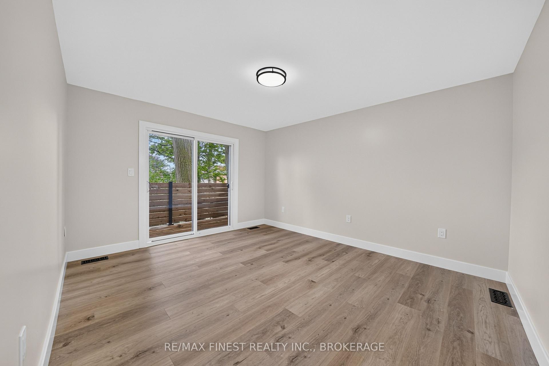 Photo 36 of 530 Roosevelt Drive, Kingston, City SouthWest — HOMEH