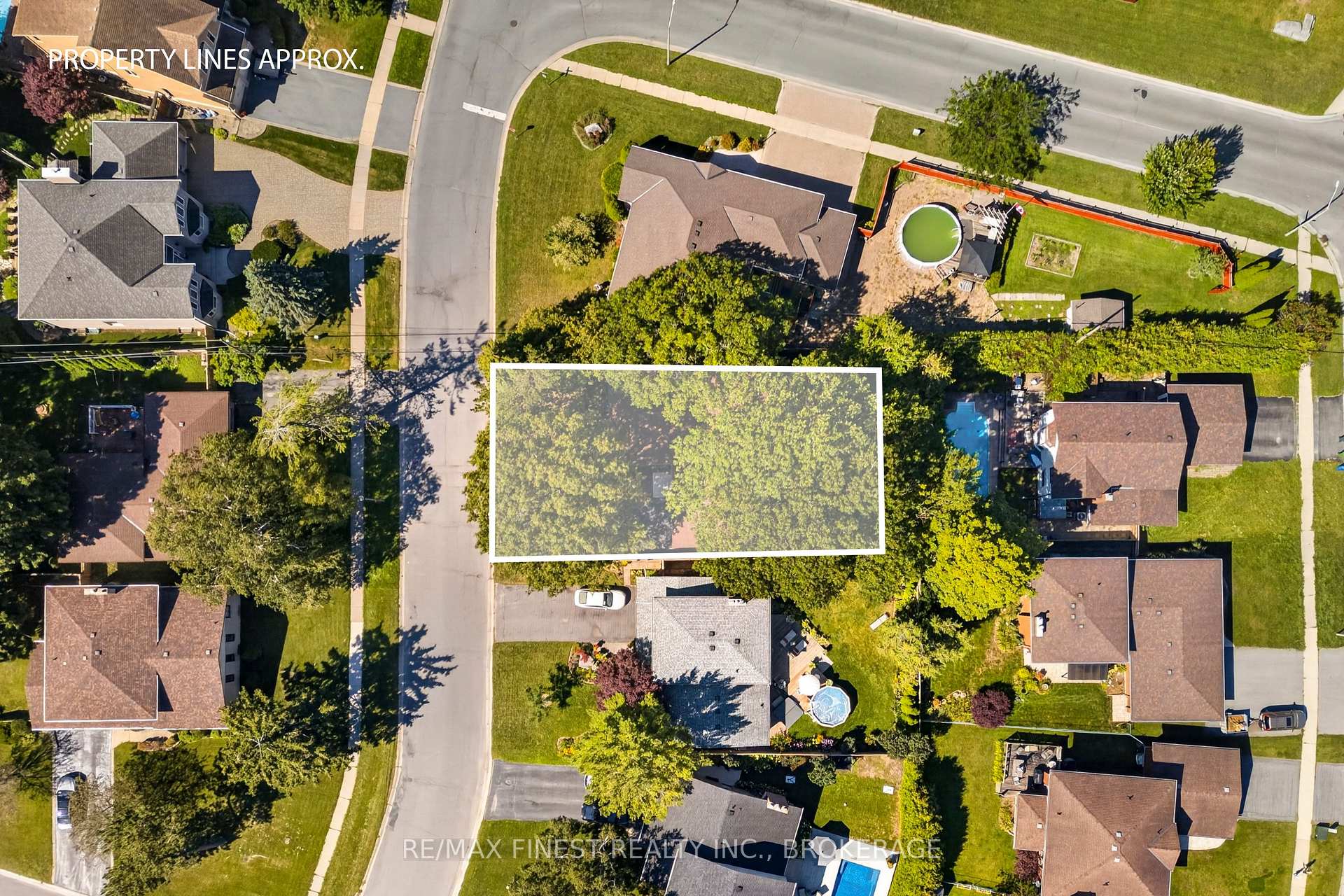 Photo 48 of 530 Roosevelt Drive, Kingston, City SouthWest — HOMEH
