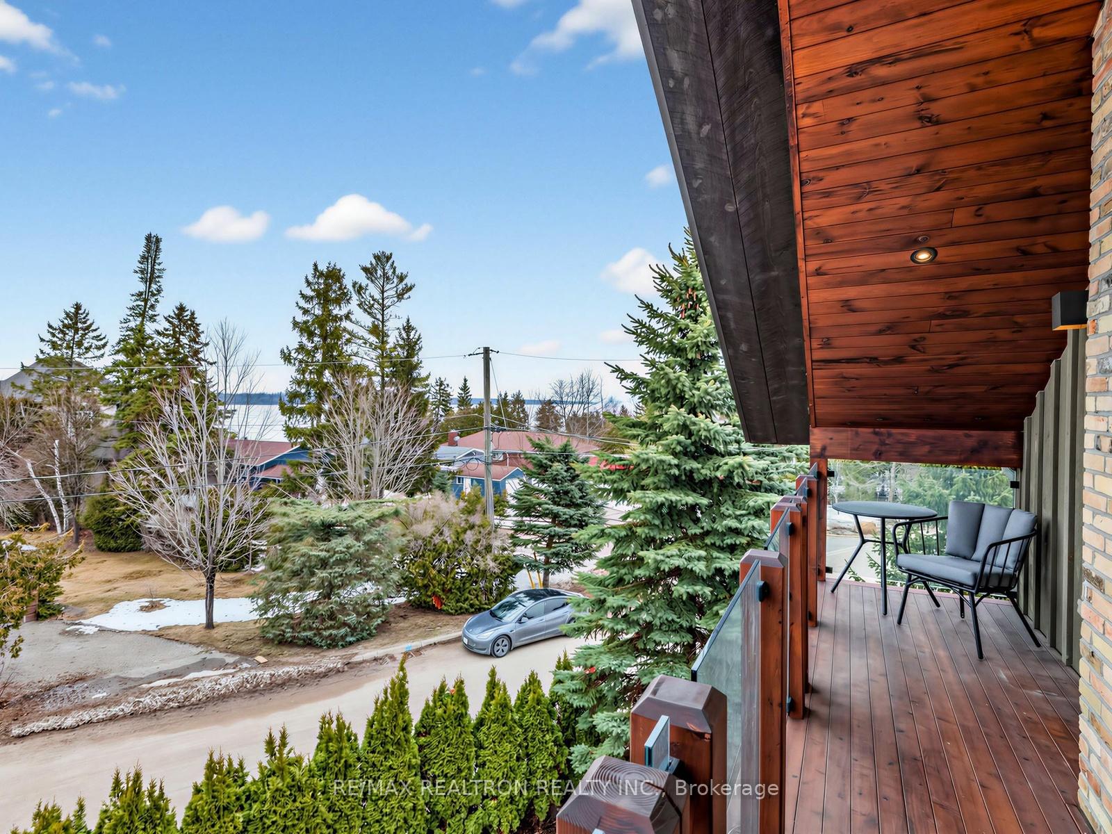Photo 29 of 49 Gray Lane, Barrie, South Shore — HOMEH