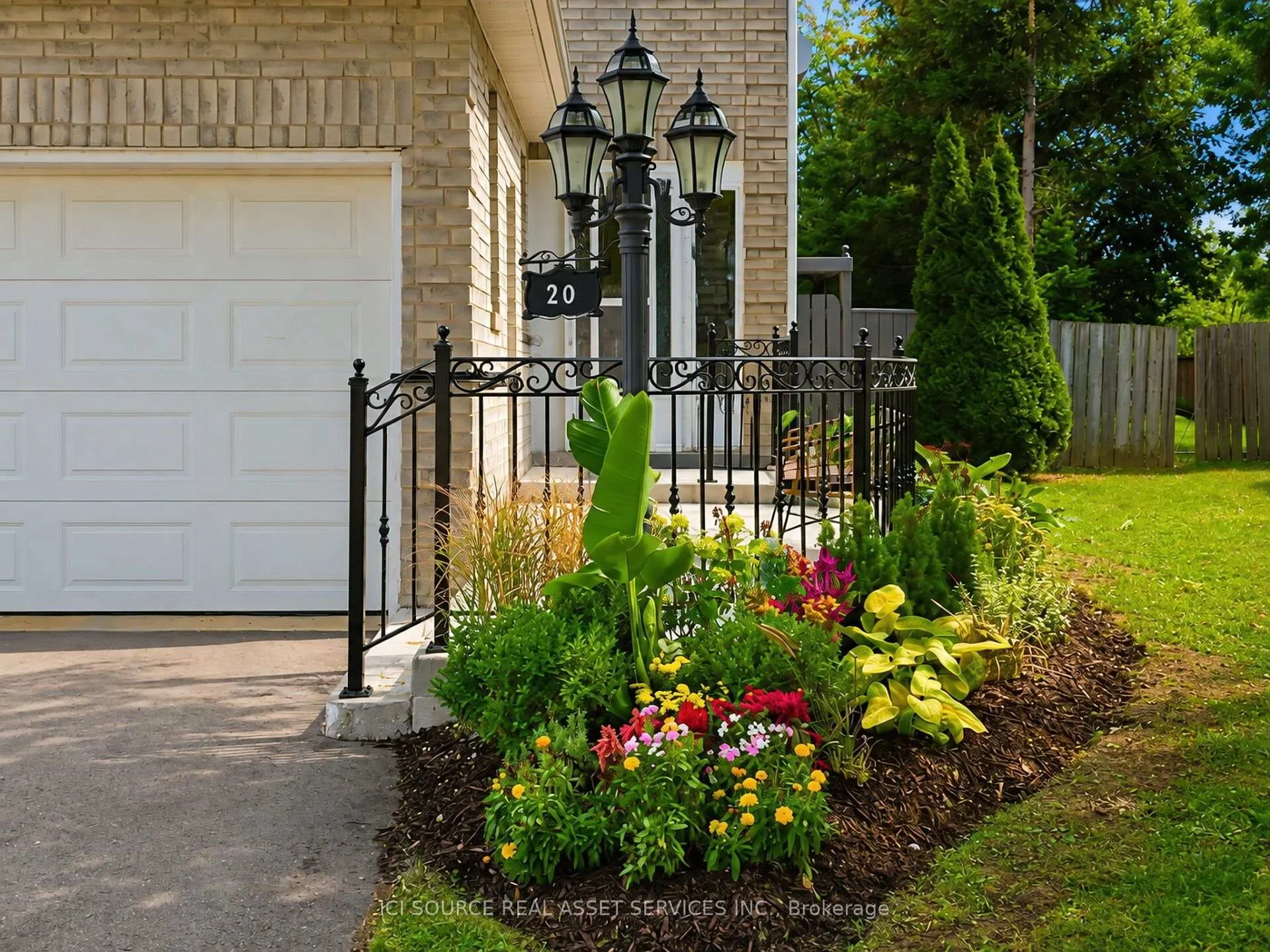Photo 35 of 20 Kesteven Crescent, Brampton, Fletcher's Creek South — HOMEH