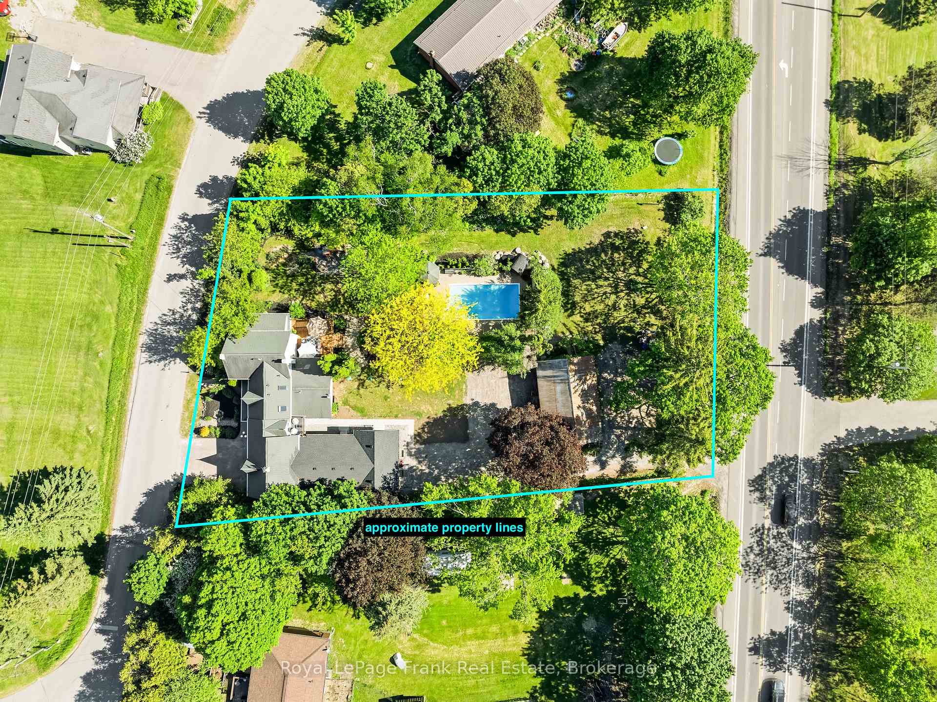Photo 3 of 182 River Street, Scugog, Rural Scugog — HOMEH