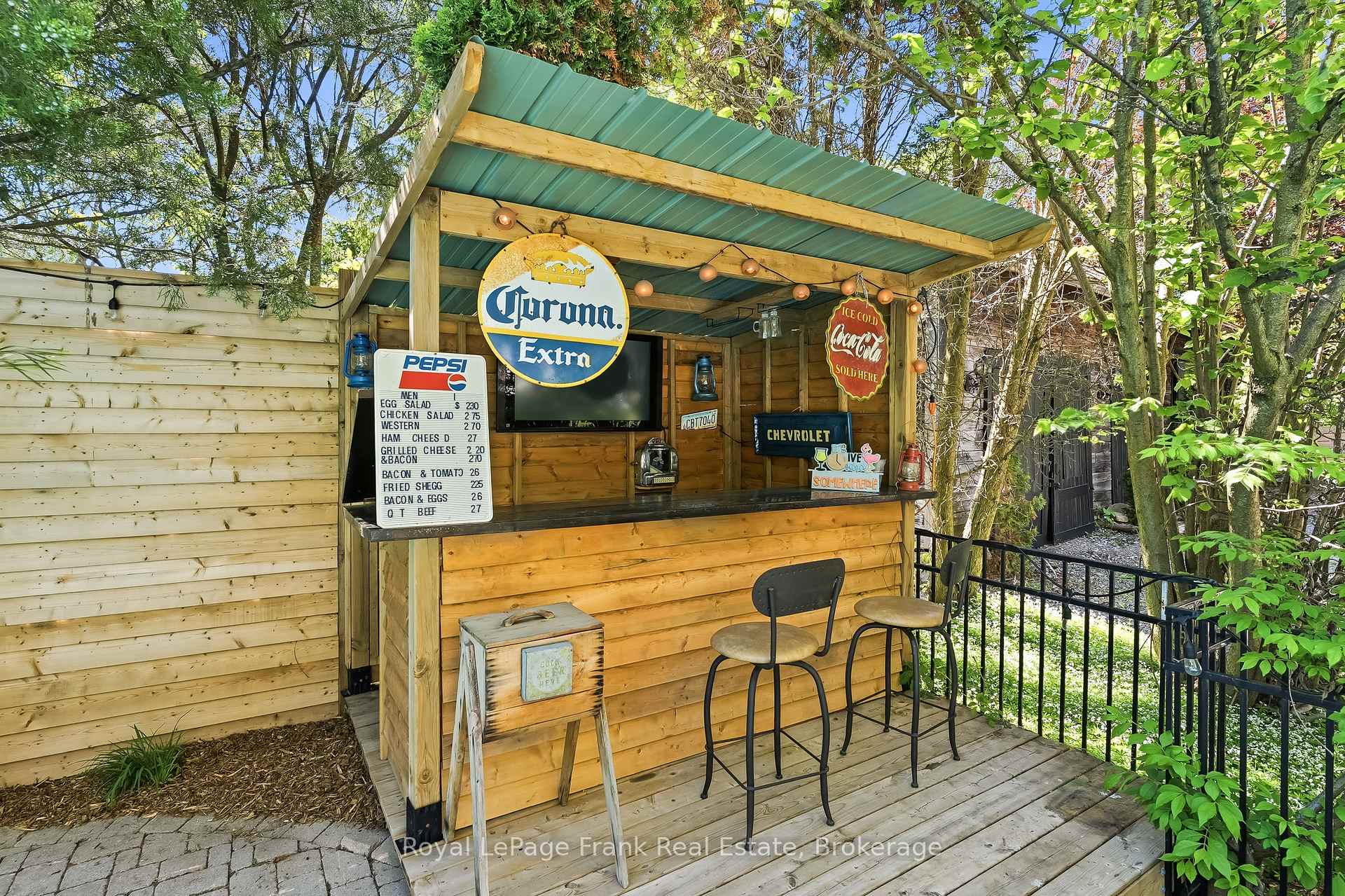Photo 43 of 182 River Street, Scugog, Rural Scugog — HOMEH