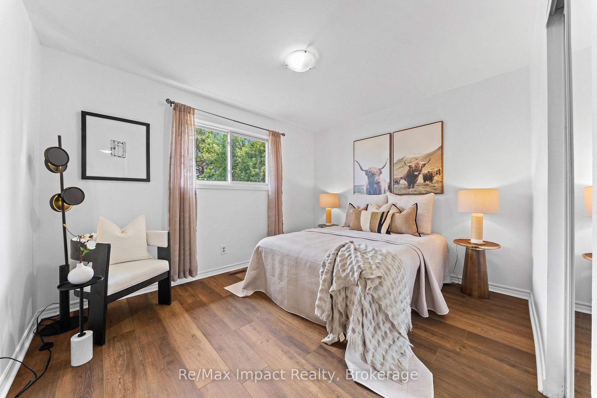 Photo 12 of 3874 Brandon Gate Drive, Mississauga, Malton — HOMEH