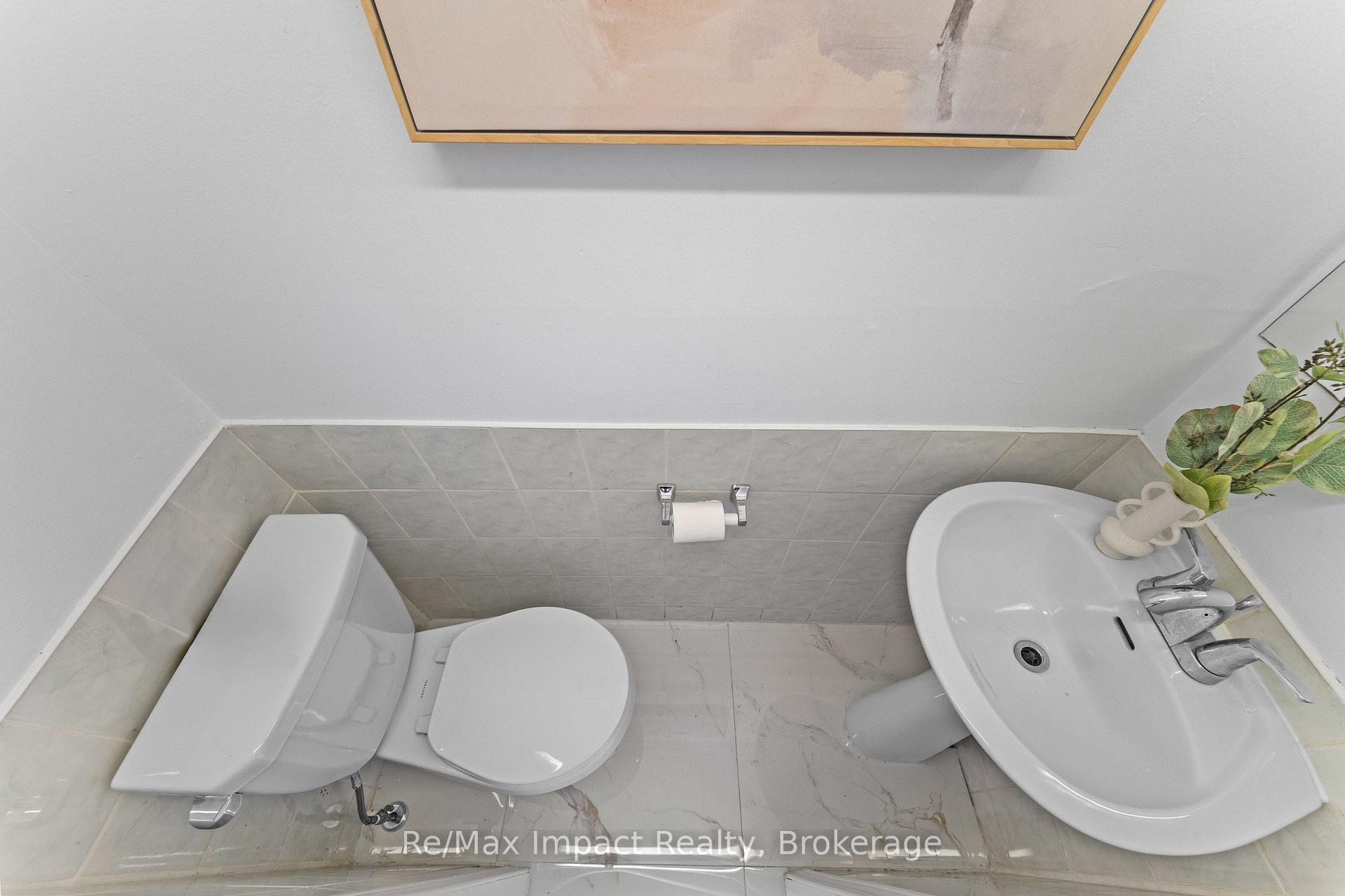 Photo 16 of 3874 Brandon Gate Drive, Mississauga, Malton — HOMEH