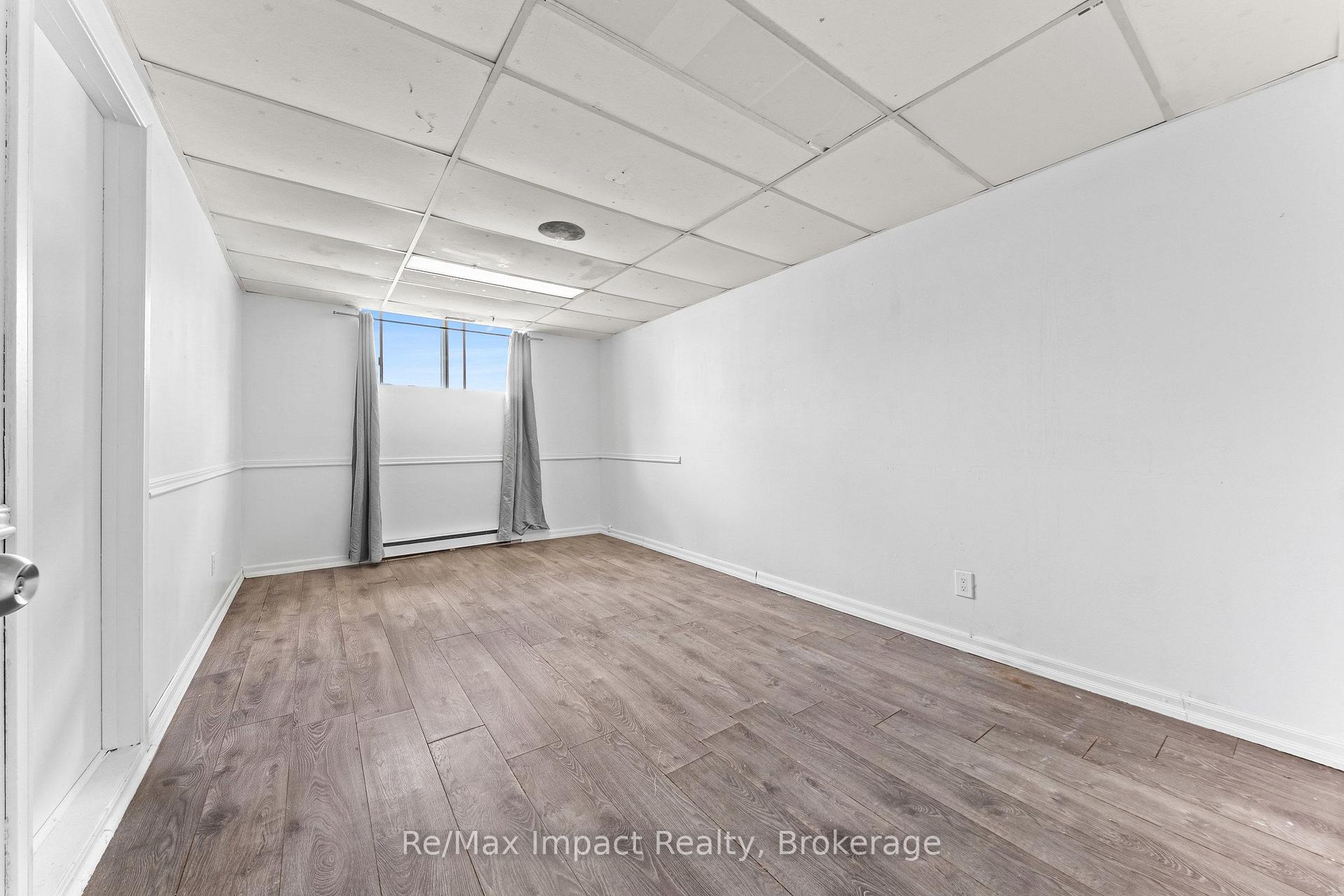 Photo 18 of 3874 Brandon Gate Drive, Mississauga, Malton — HOMEH