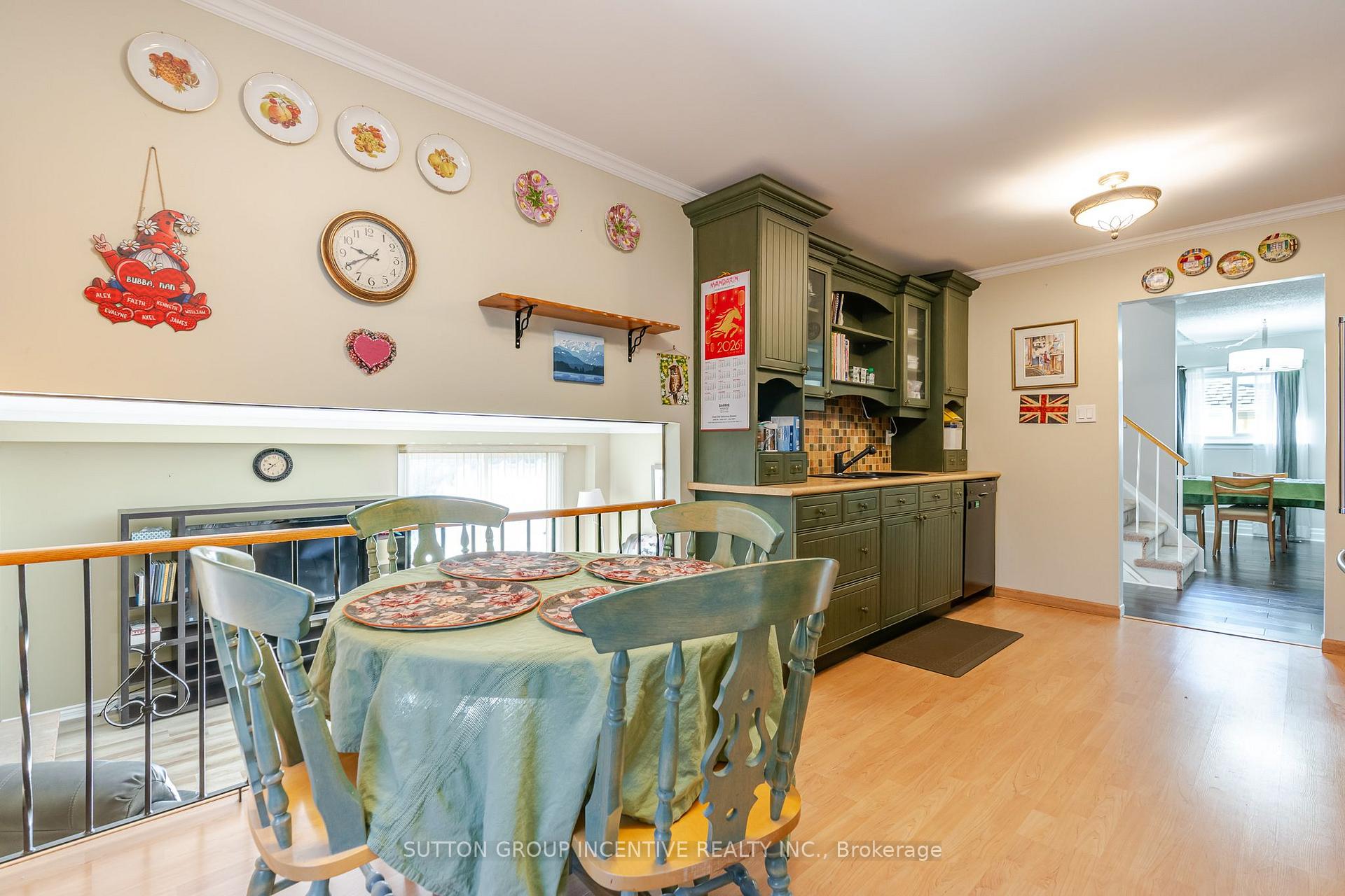 Photo 18 of 39 Carol Road, Barrie, Allandale Heights — HOMEH