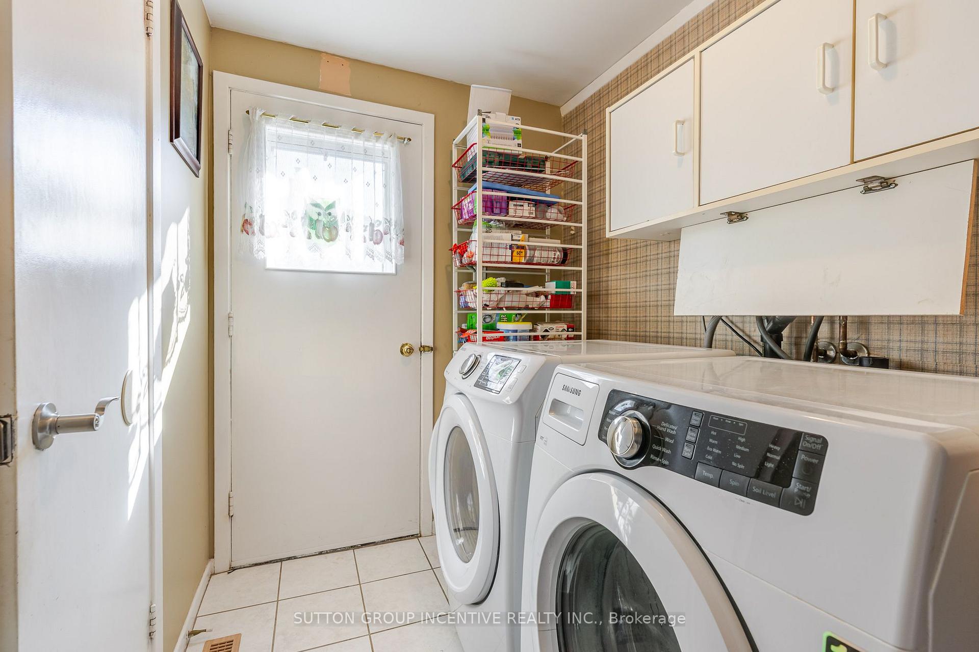 Photo 23 of 39 Carol Road, Barrie, Allandale Heights — HOMEH