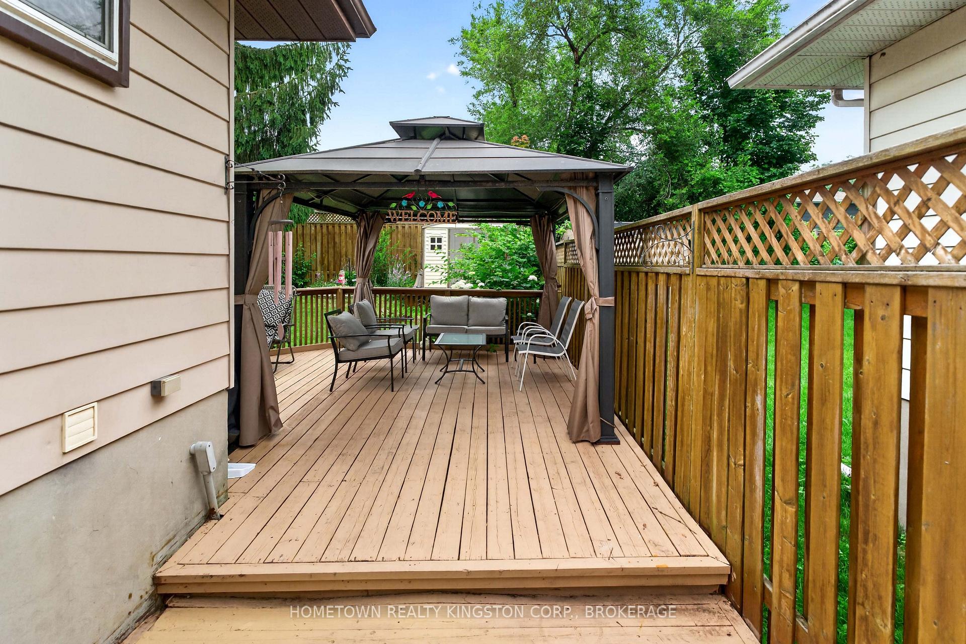Photo 21 of 60 Guthrie Drive, Kingston, Rideau — HOMEH