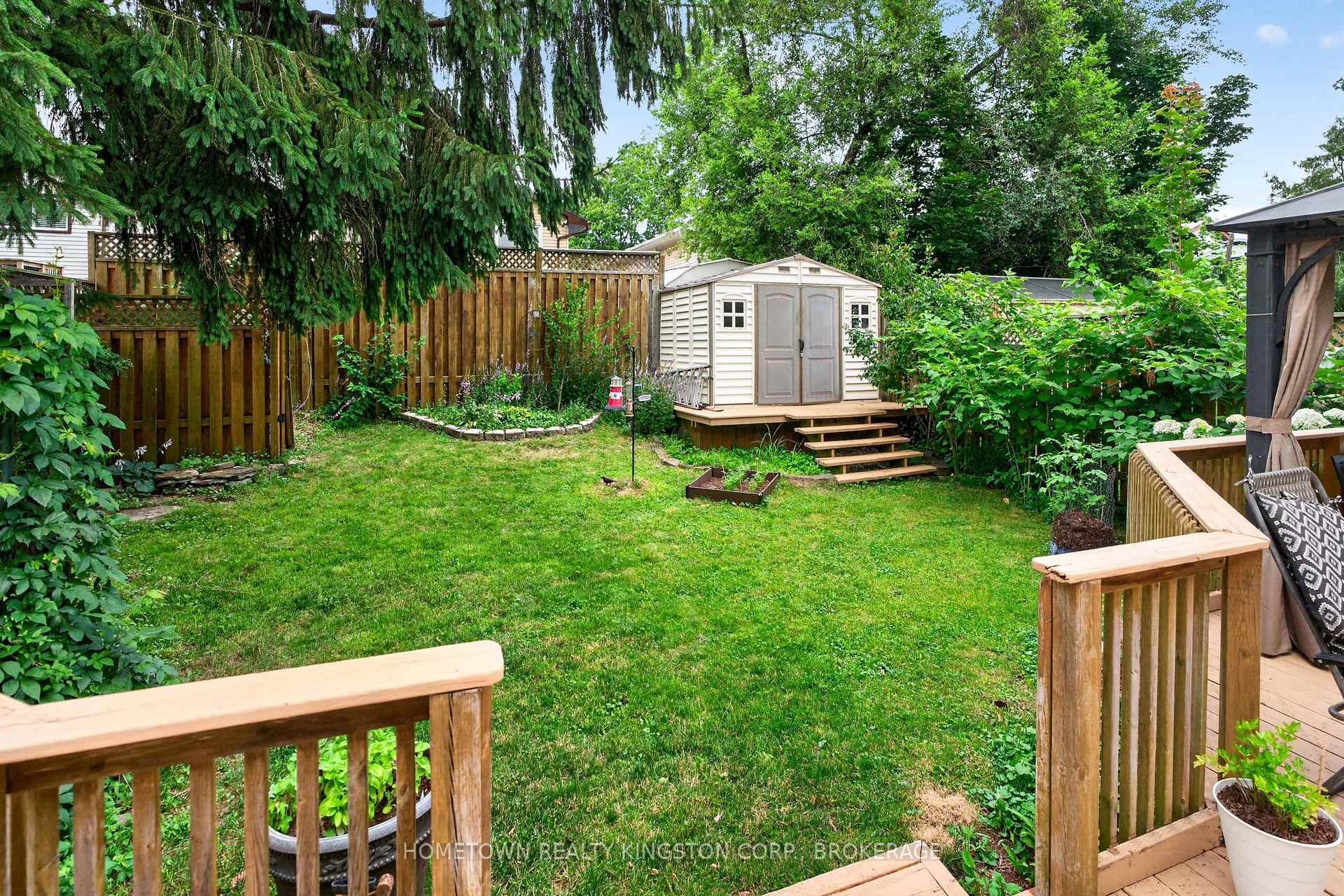 Photo 24 of 60 Guthrie Drive, Kingston, Rideau — HOMEH