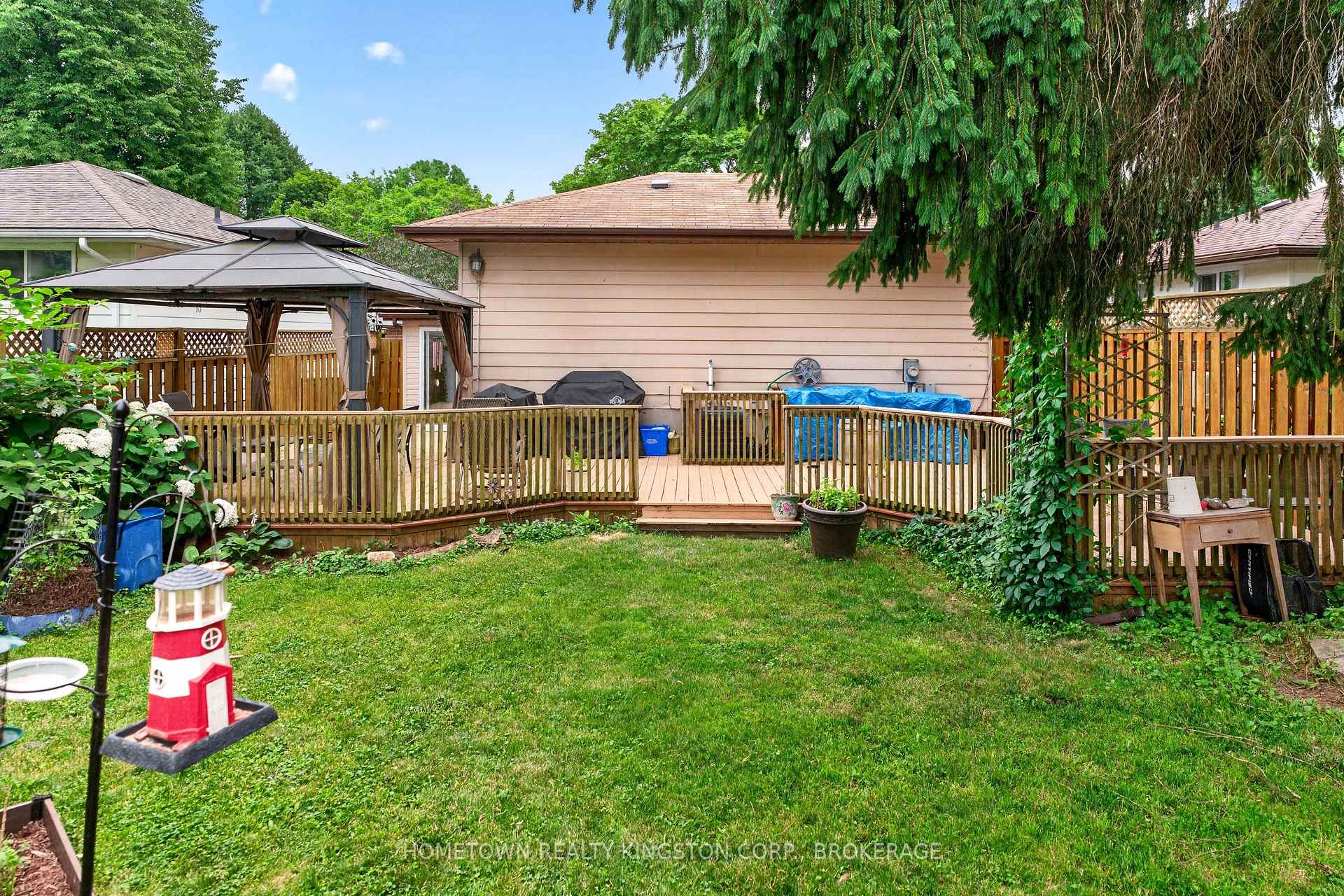 Photo 25 of 60 Guthrie Drive, Kingston, Rideau — HOMEH