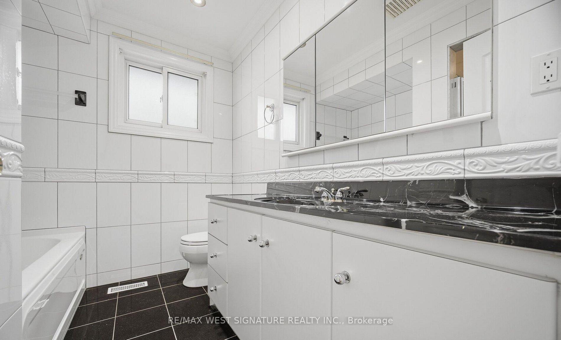 Photo 13 of 36 Windsor Road, Etobicoke, Kingsview Village-The Westway — HOMEH