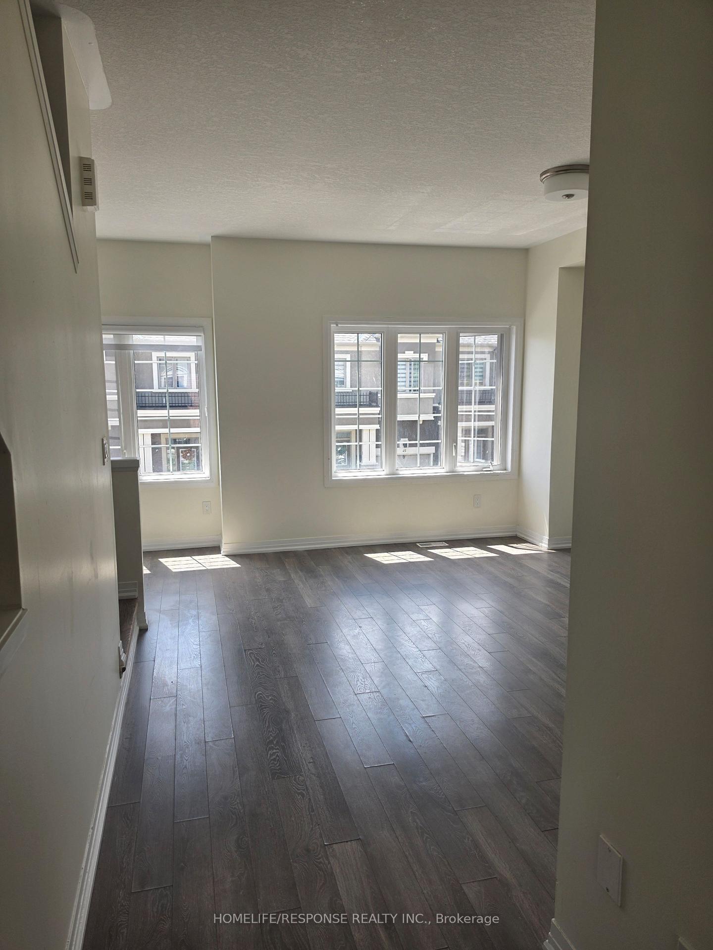 Photo 10 of Unit 52, 620 Colborne Street W, Brantford, West Brant — HOMEH